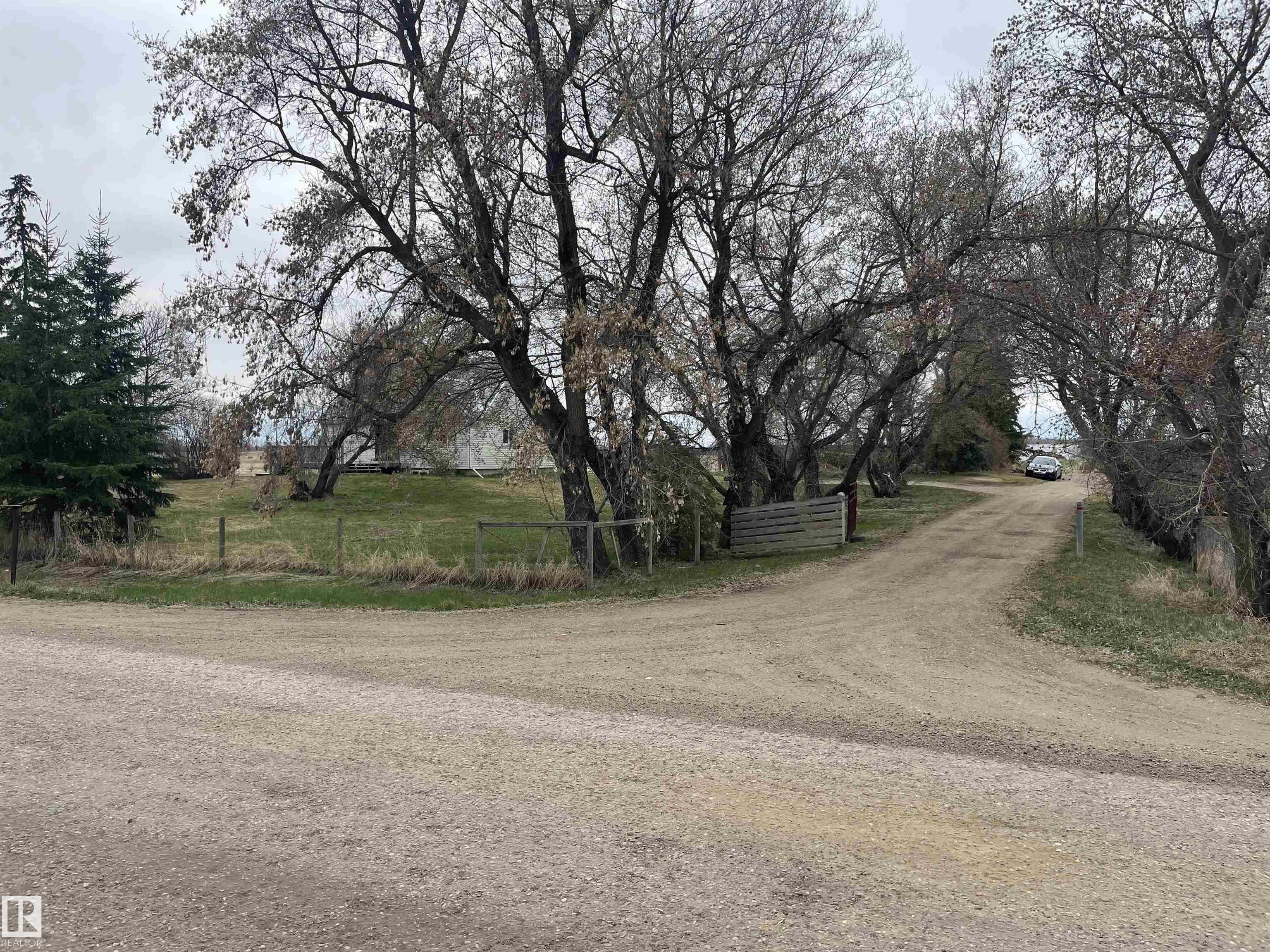 Photo 2 at 52024 Rge Road 265, None, Rural Parkland County