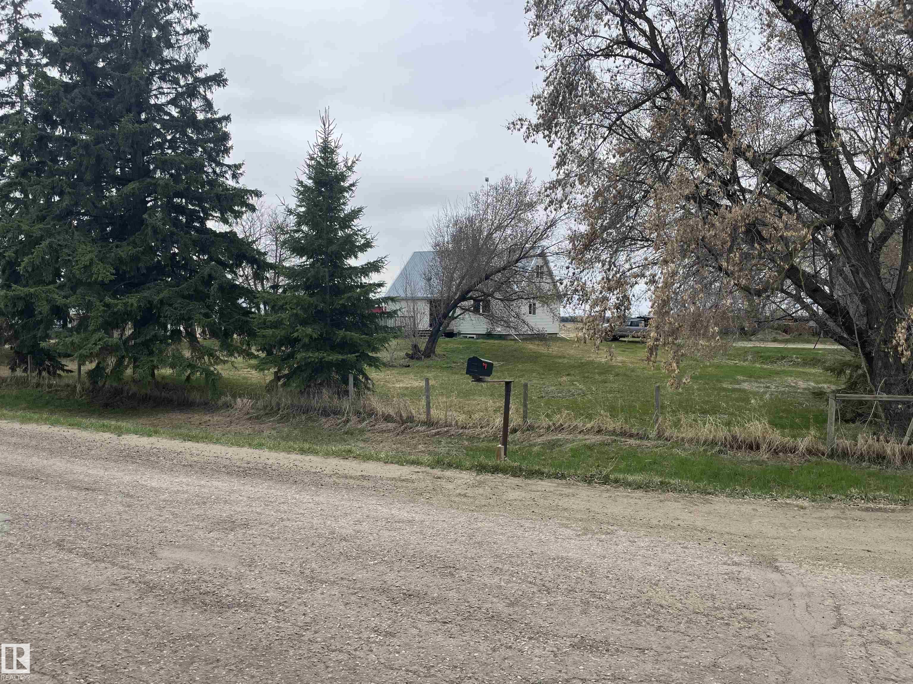 Photo 3 at 52024 Rge Road 265, None, Rural Parkland County