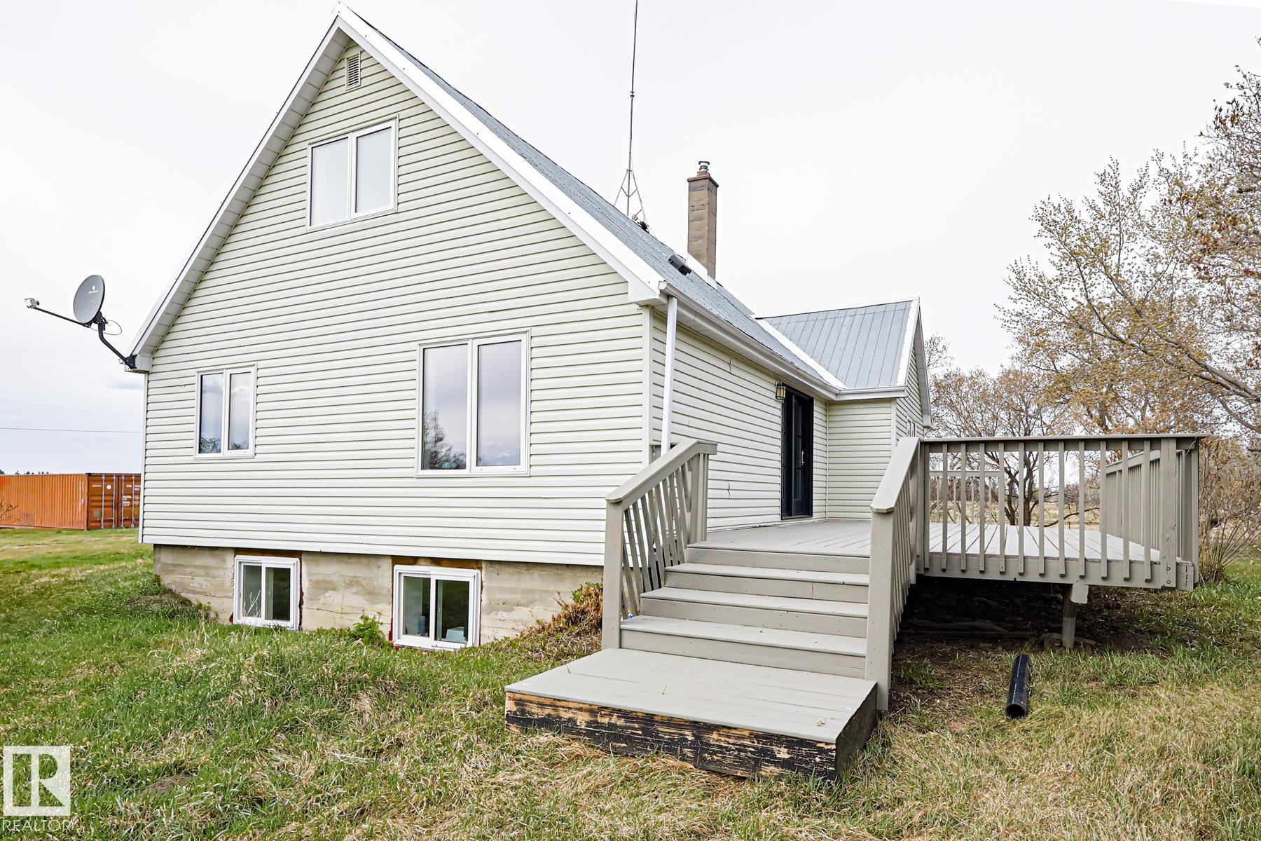 Photo 4 at 52024 Rge Road 265, None, Rural Parkland County