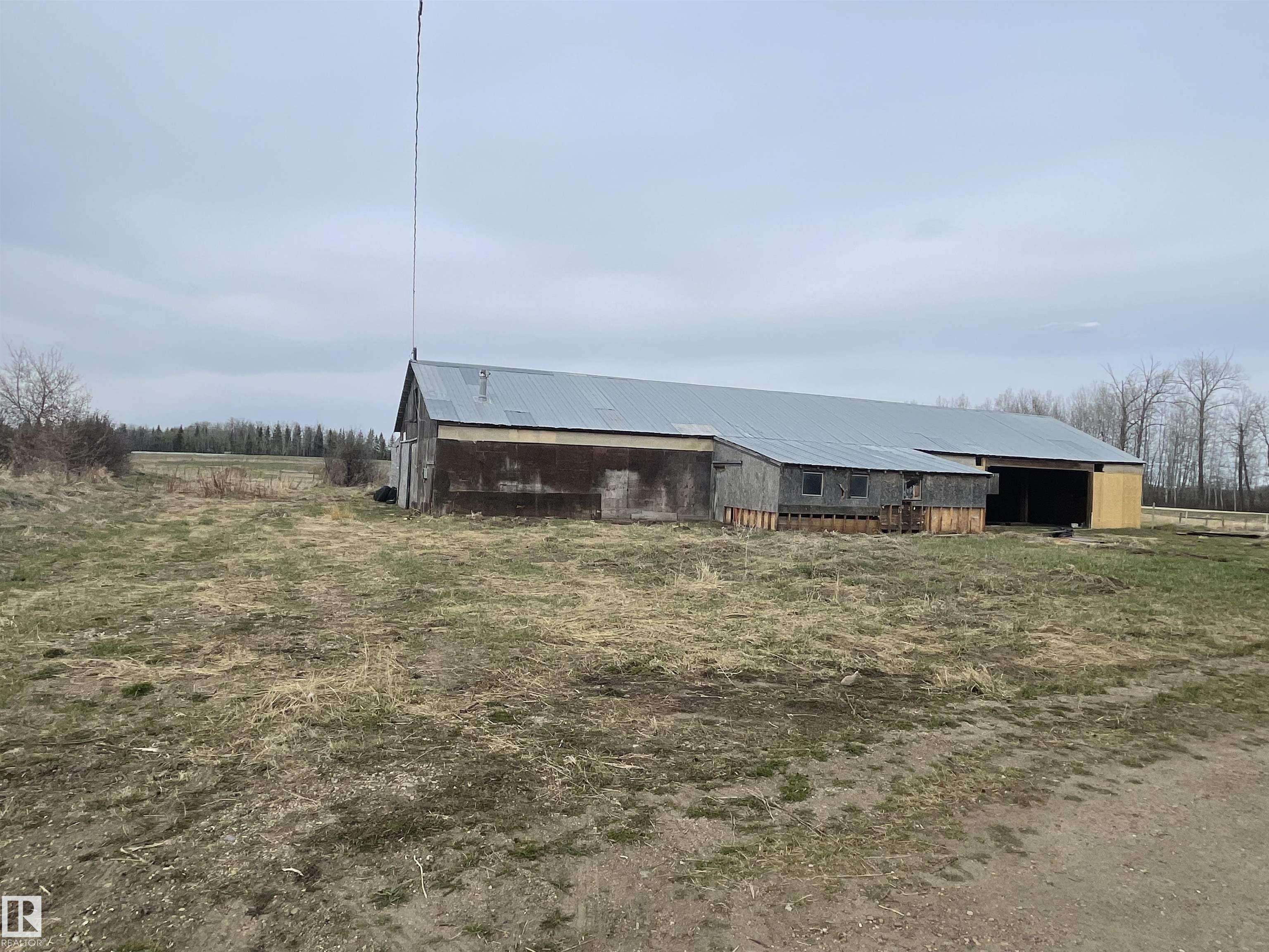 Photo 42 at 52024 Rge Road 265, None, Rural Parkland County