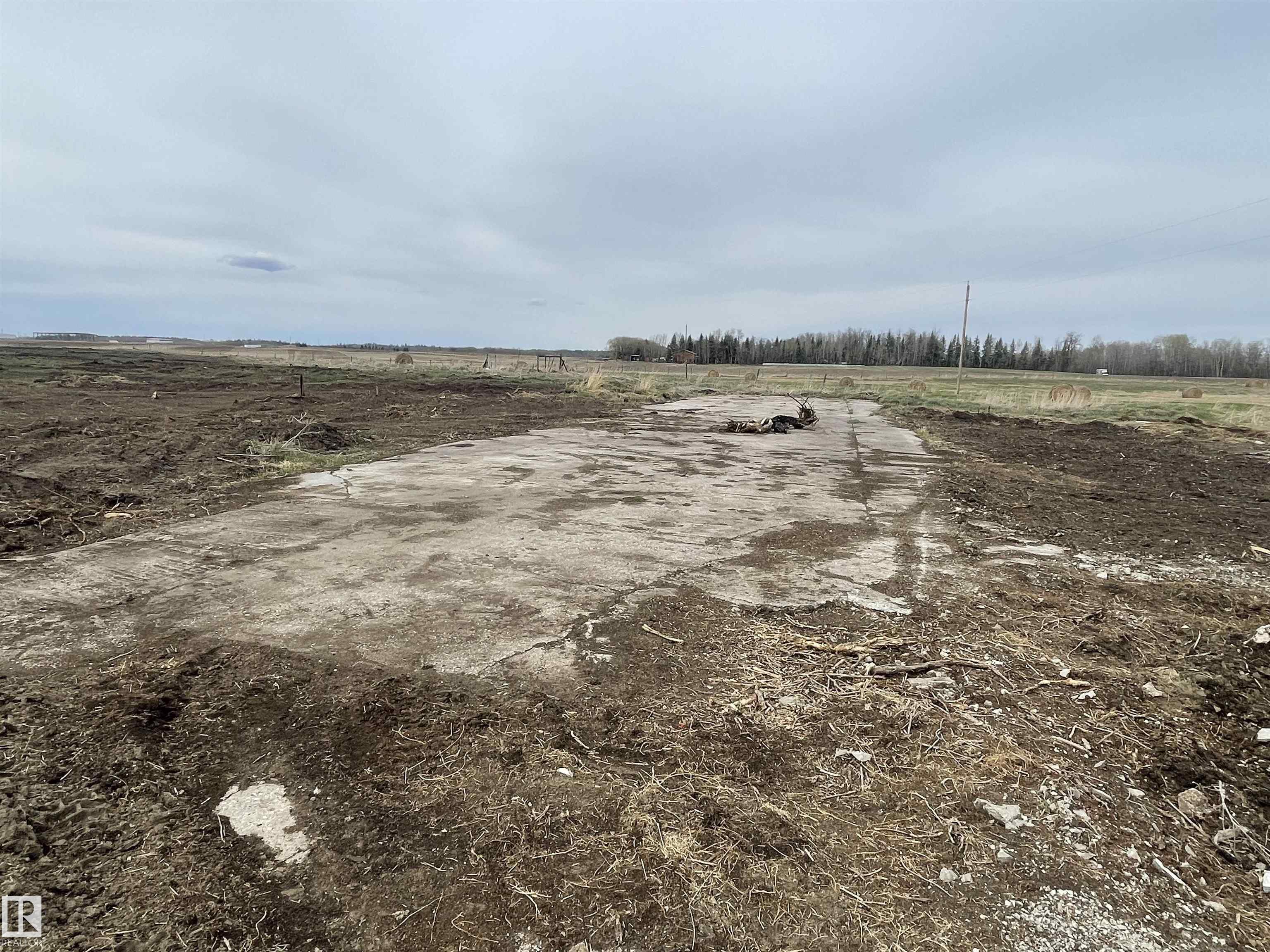 Photo 59 at 52024 Rge Road 265, None, Rural Parkland County