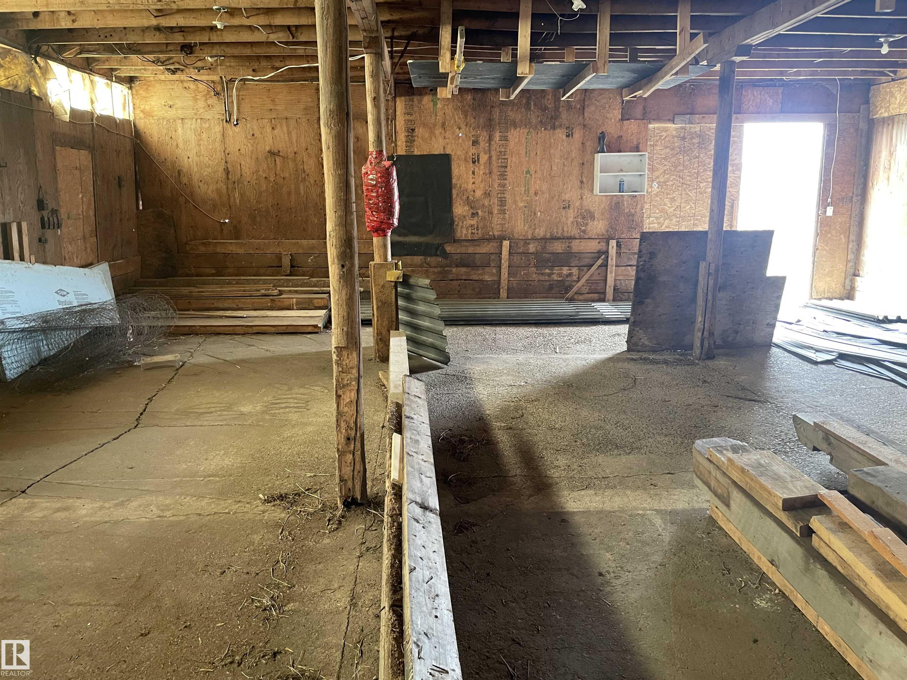 Photo 66 at 52024 Rge Road 265, None, Rural Parkland County
