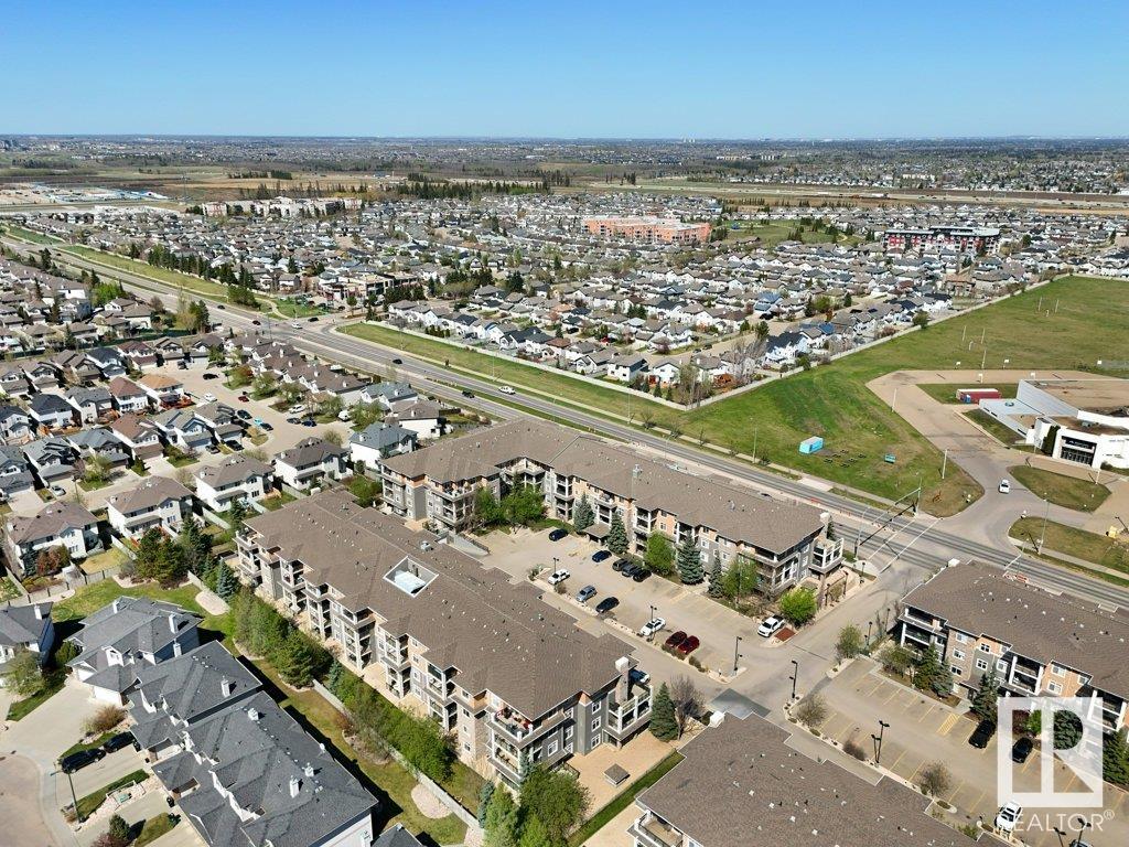 http://cdnparap120.paragonrels.com/ParagonImages/Property/p12/RAE/225347342/3/0/0/659c266804e1572e4a177bc148563ebe/1/fe62b4d85212440a12f2706e1b4f997f/225347342-27fb7680-33da-423b-8809-db097281f16c.JPG
