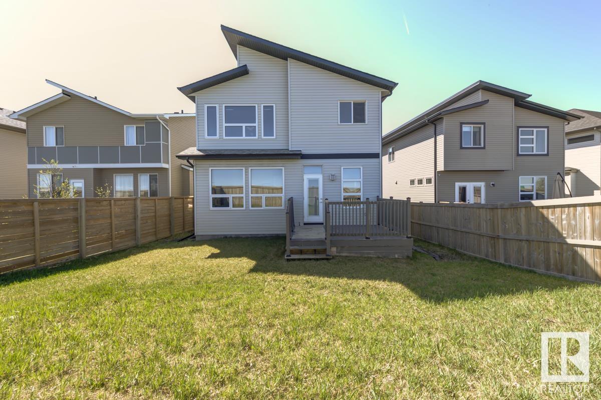 http://cdnparap120.paragonrels.com/ParagonImages/Property/p12/RAE/225347552/48/0/0/b935e64083b9fda17d5050ca218e353a/1/98ed28d717f99bac7a980f0bfb1c13cd/225347552-4a414cd0-af34-4f40-95fa-1d4b986438c0.JPG