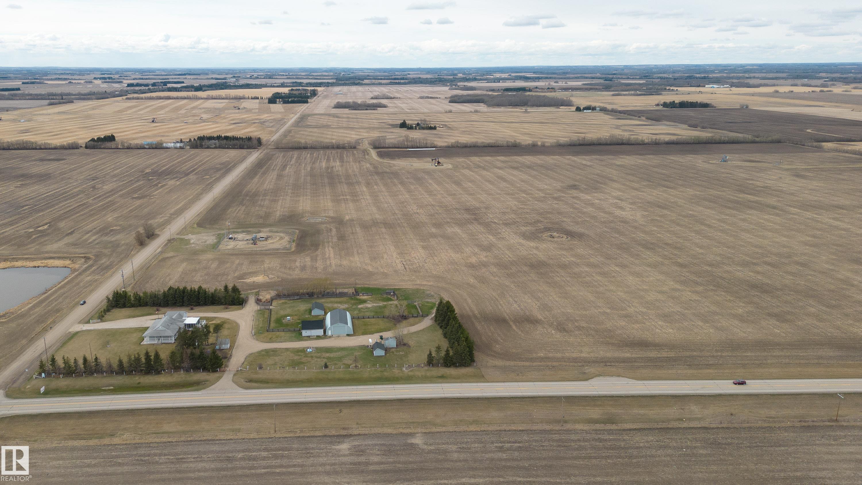 Photo 8 at 26304 Twp Rd 502, None, Rural Leduc County