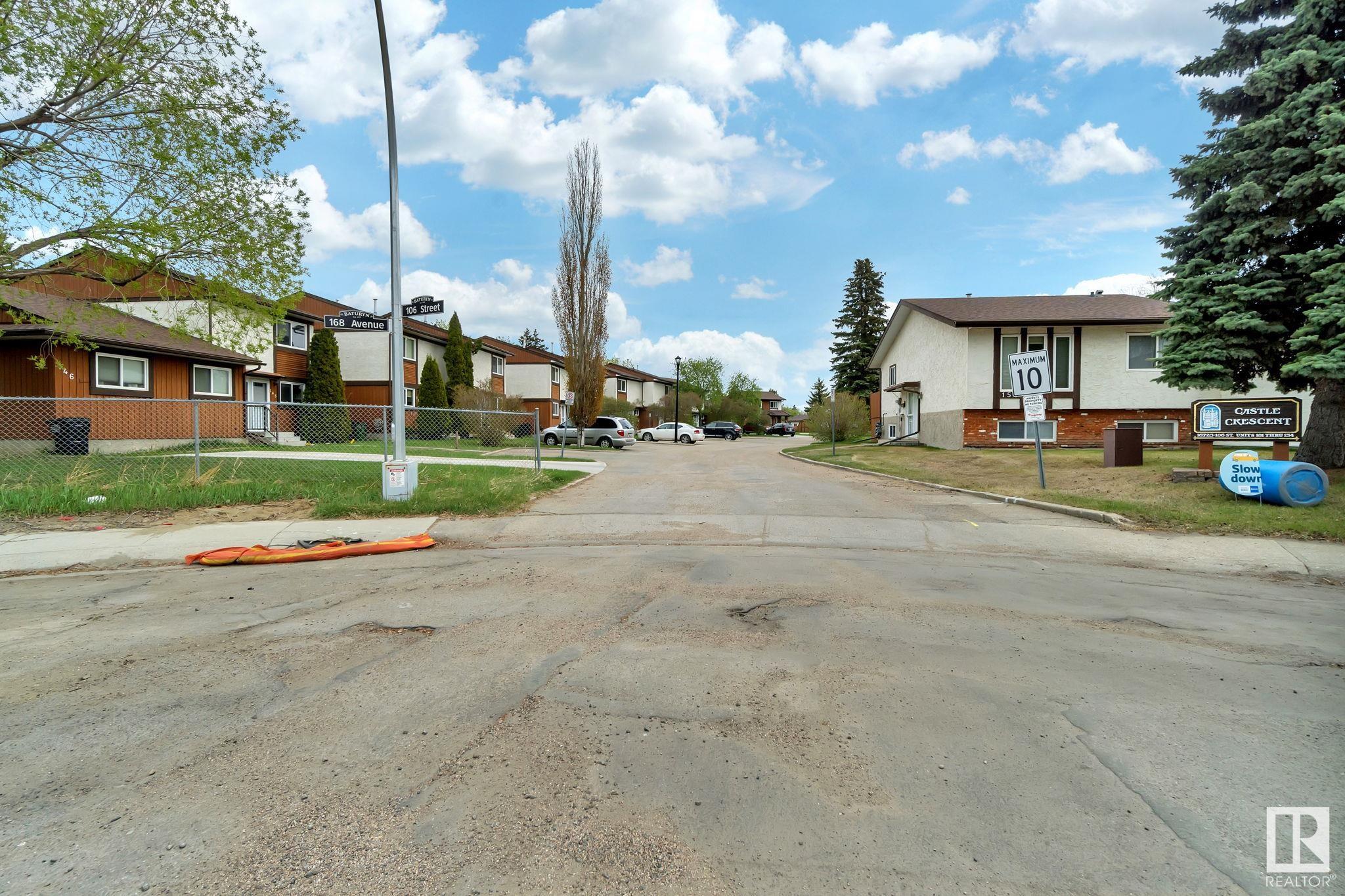 http://cdnparap120.paragonrels.com/ParagonImages/Property/p12/RAE/225348485/60/0/0/17ee19f91106066507adecccea0589ad/1/64046aefc334cb490e33b2d98c5a7a8c/225348485-0e41b5df-7640-4790-a802-82e45101c0b5.JPG