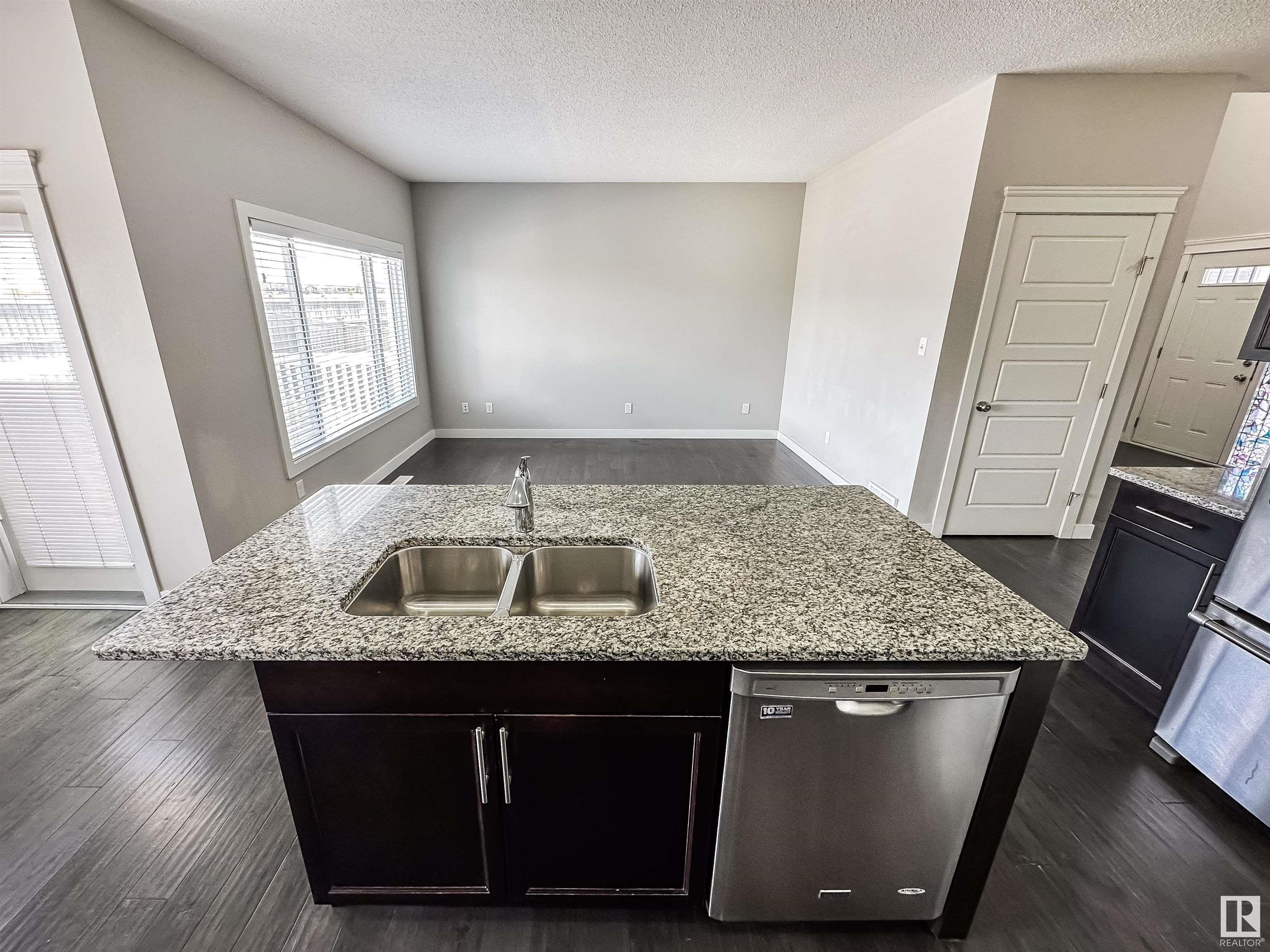 Photo 10 at 2804 16 Avenue Nw, Laurel, Edmonton