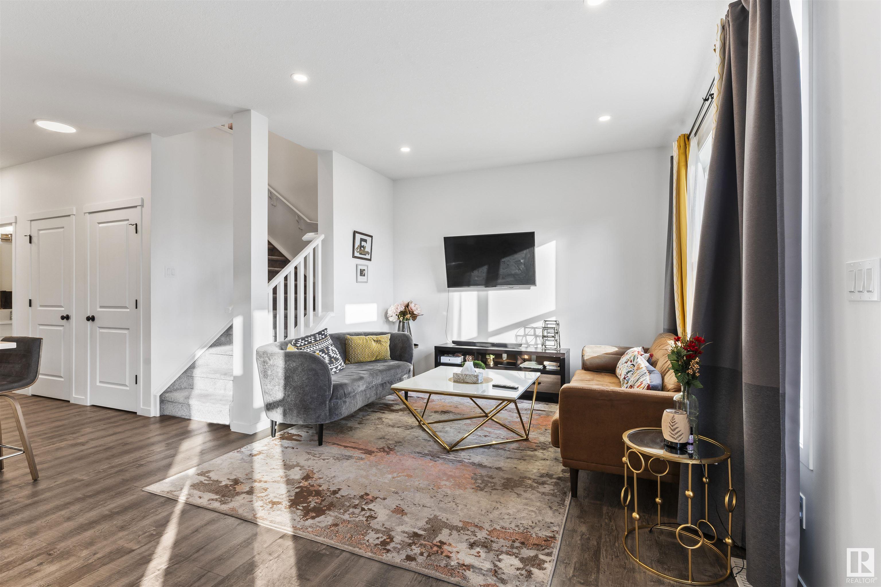 Photo 16 at 15124 28 Street Nw, Kirkness, Edmonton