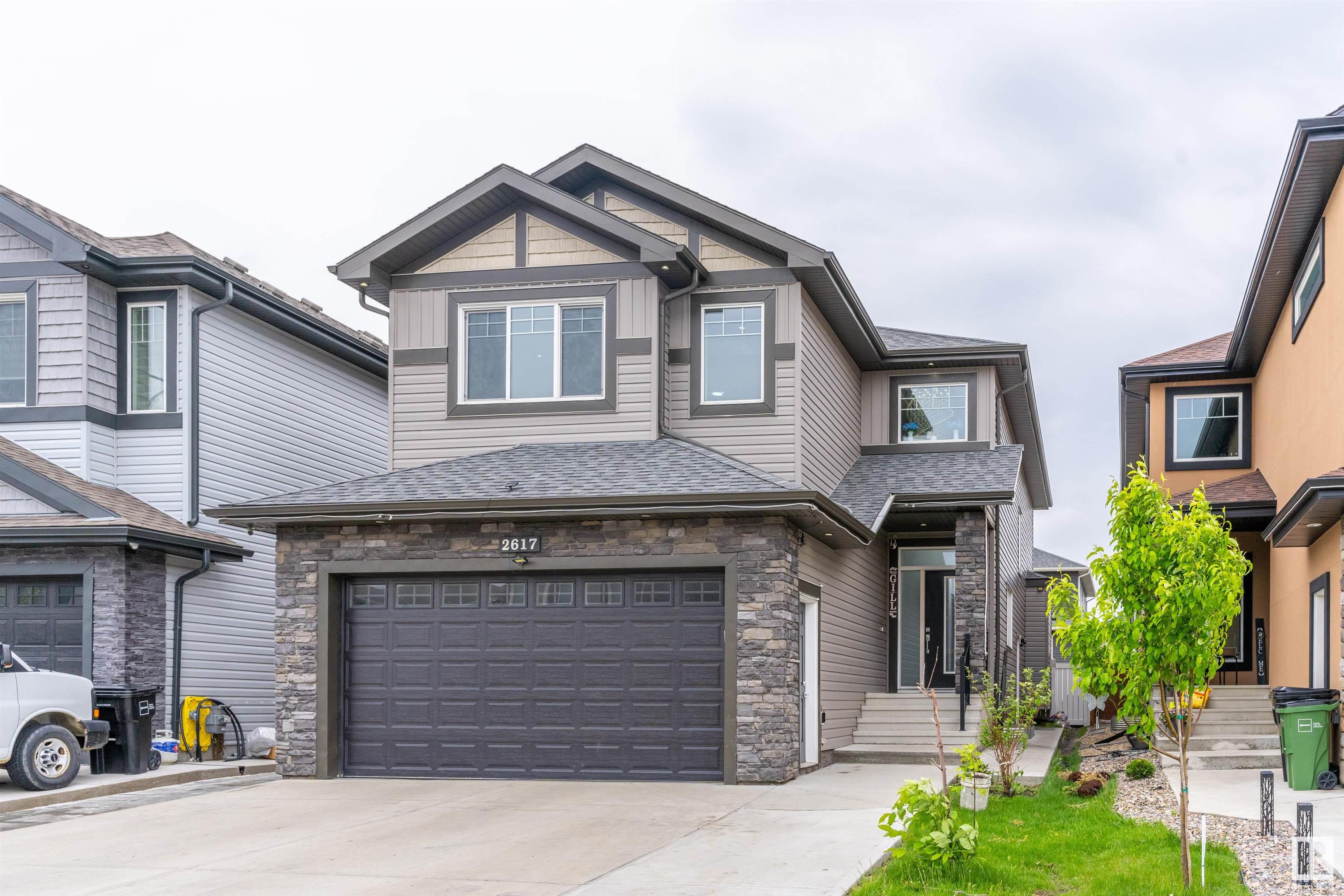 Photo 2 at 2617 21a Avenue Nw, Laurel, Edmonton