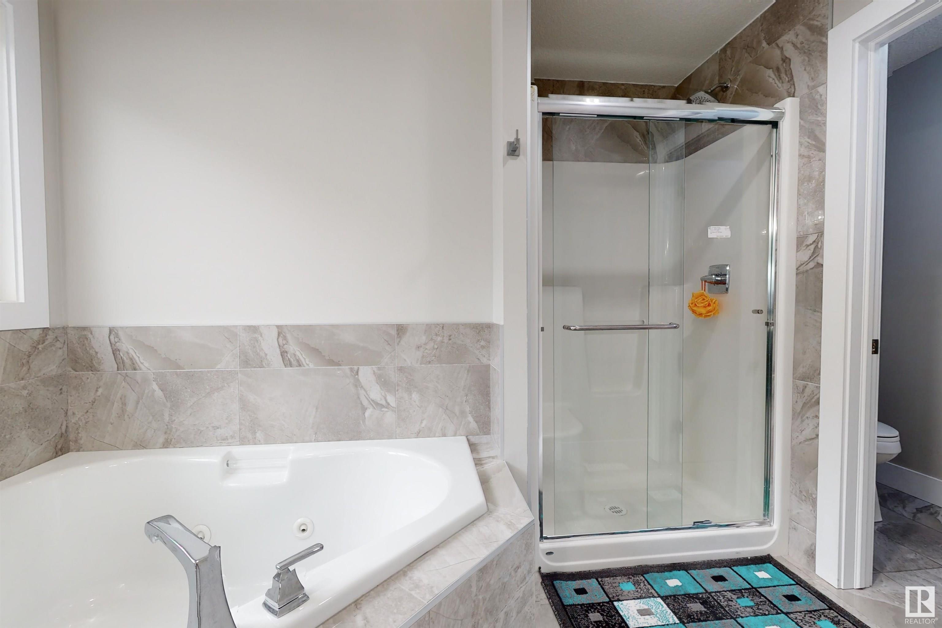 Photo 30 at 2617 21a Avenue Nw, Laurel, Edmonton