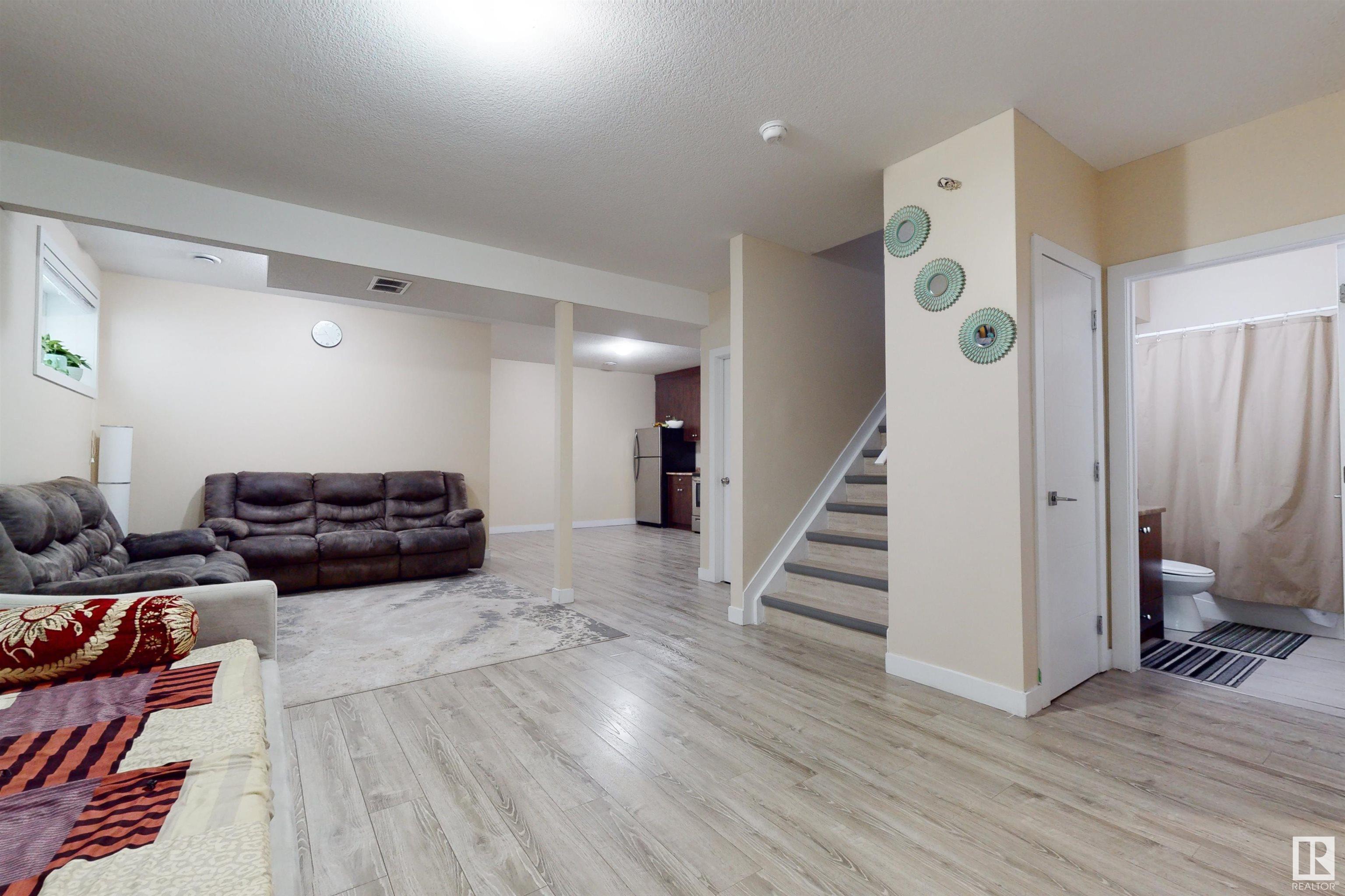 Photo 40 at 2617 21a Avenue Nw, Laurel, Edmonton