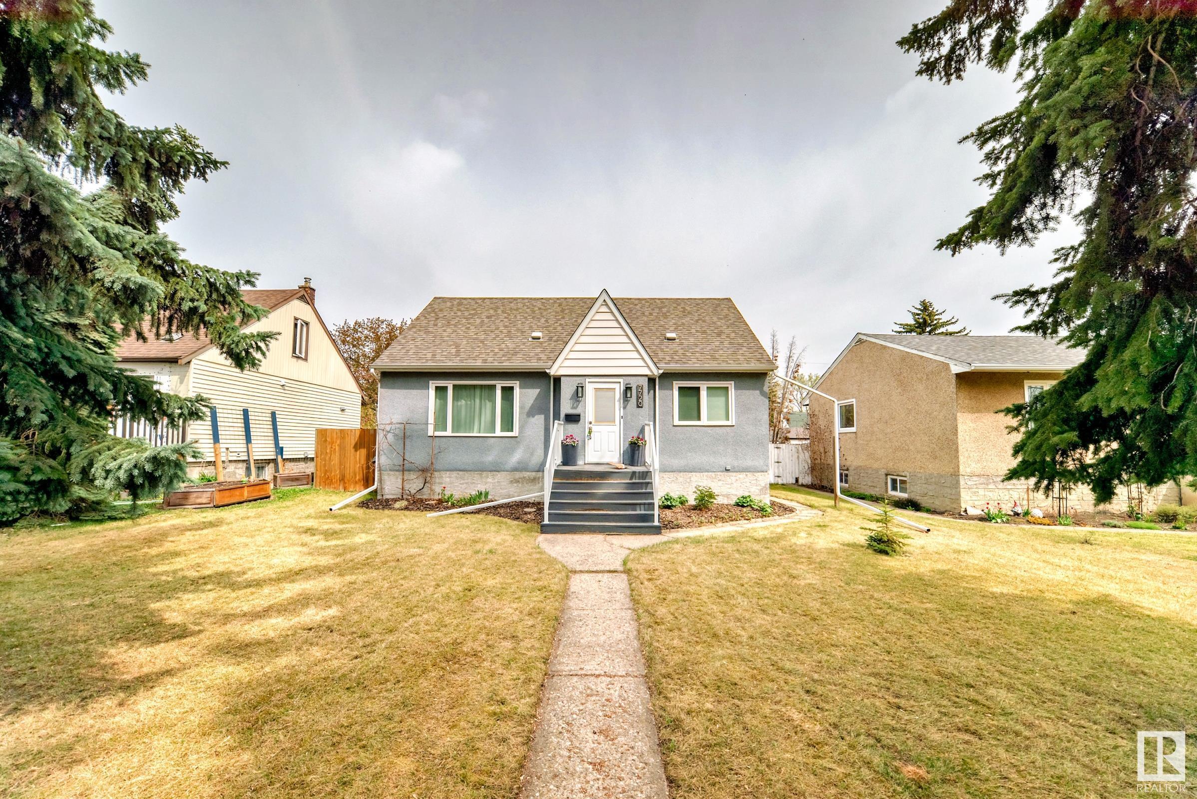 7720 77 Avenue Nw, King Edward Park, Edmonton 2
