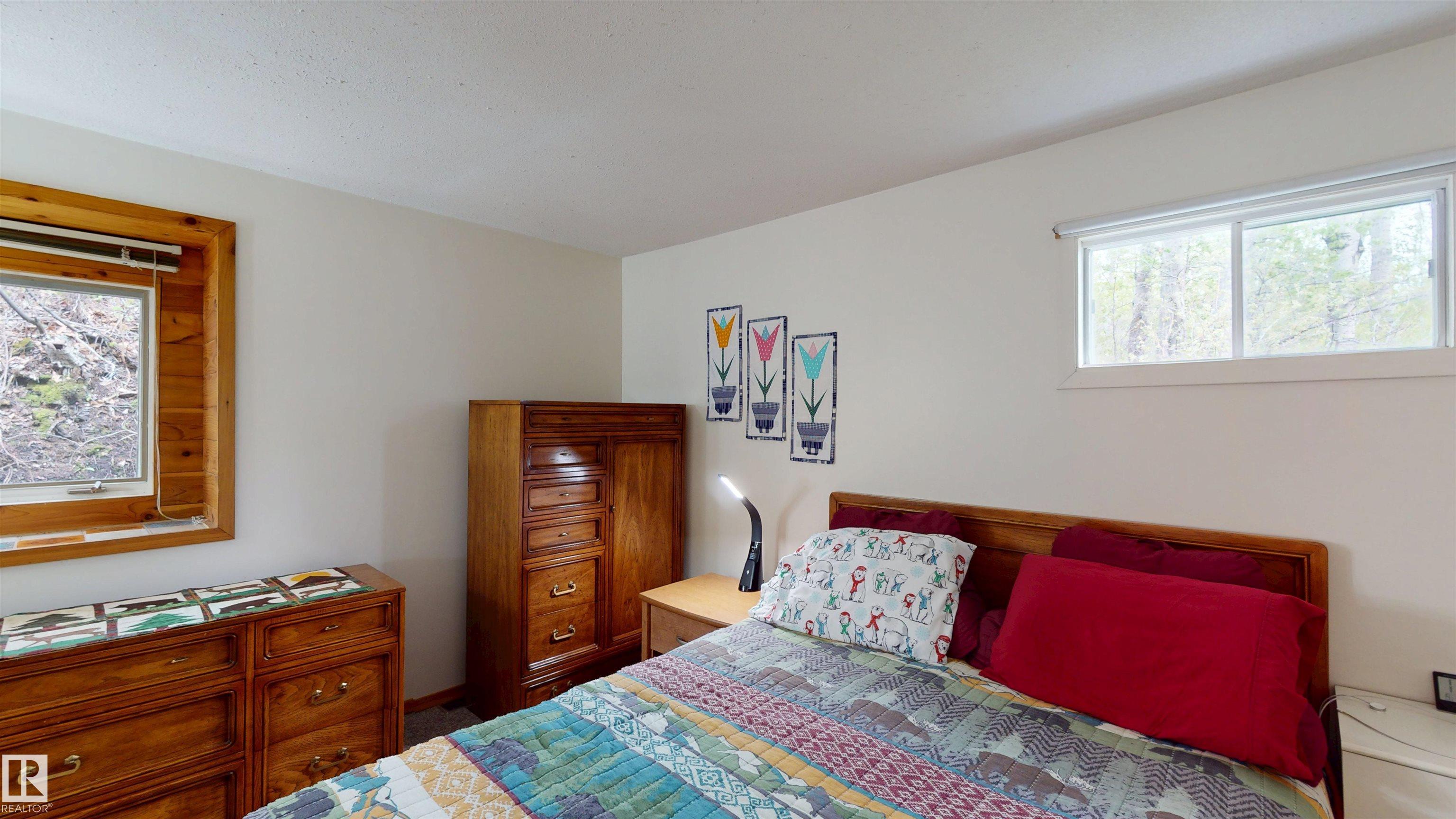 Photo 16 at 14 - 52515 Rge Road 52, Sundance Meadows, Rural Parkland County