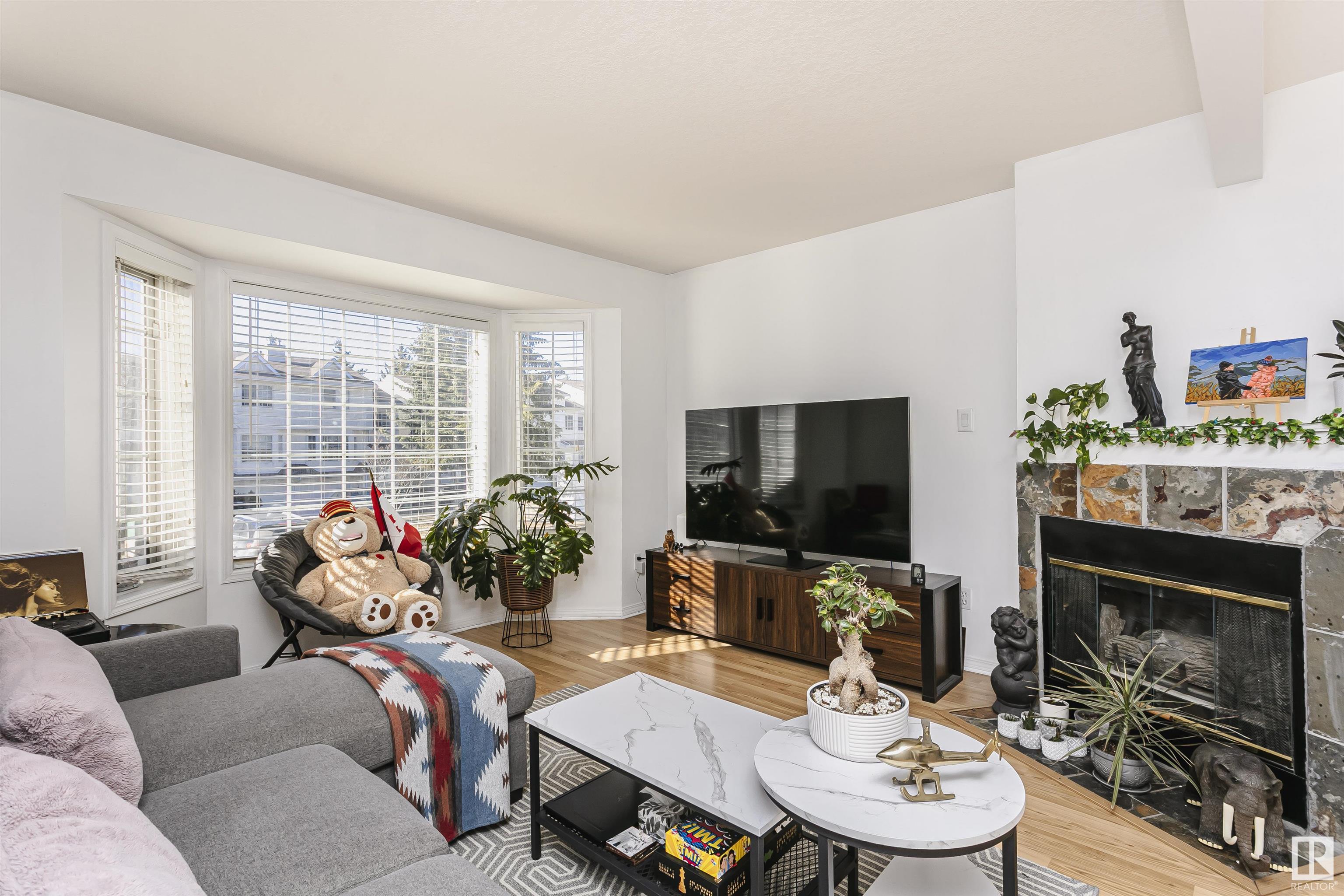 9775 176 Street Nw, Terra Losa, Edmonton 2