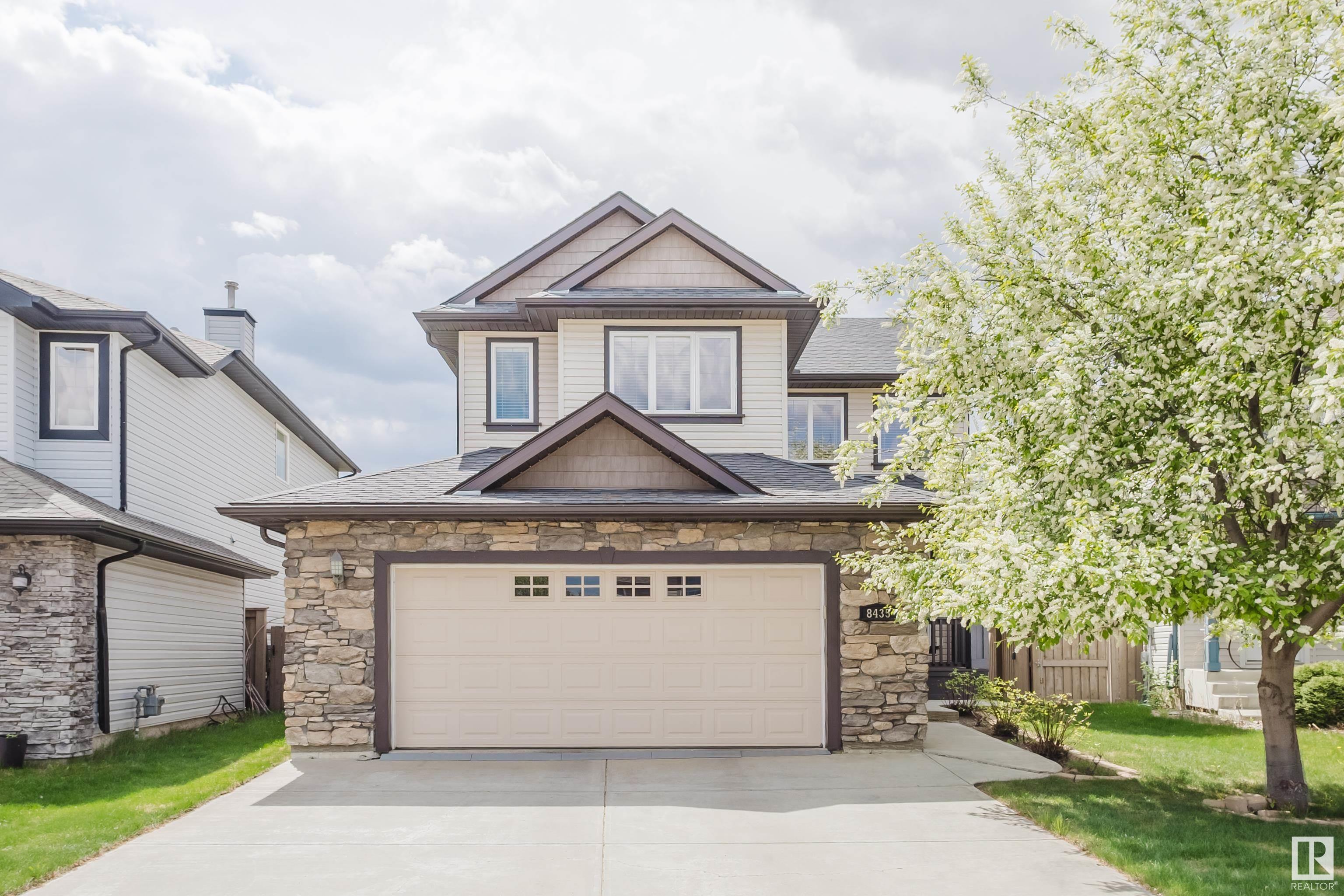 8435 Sloane Crescent Nw, South Terwillegar, Edmonton 2