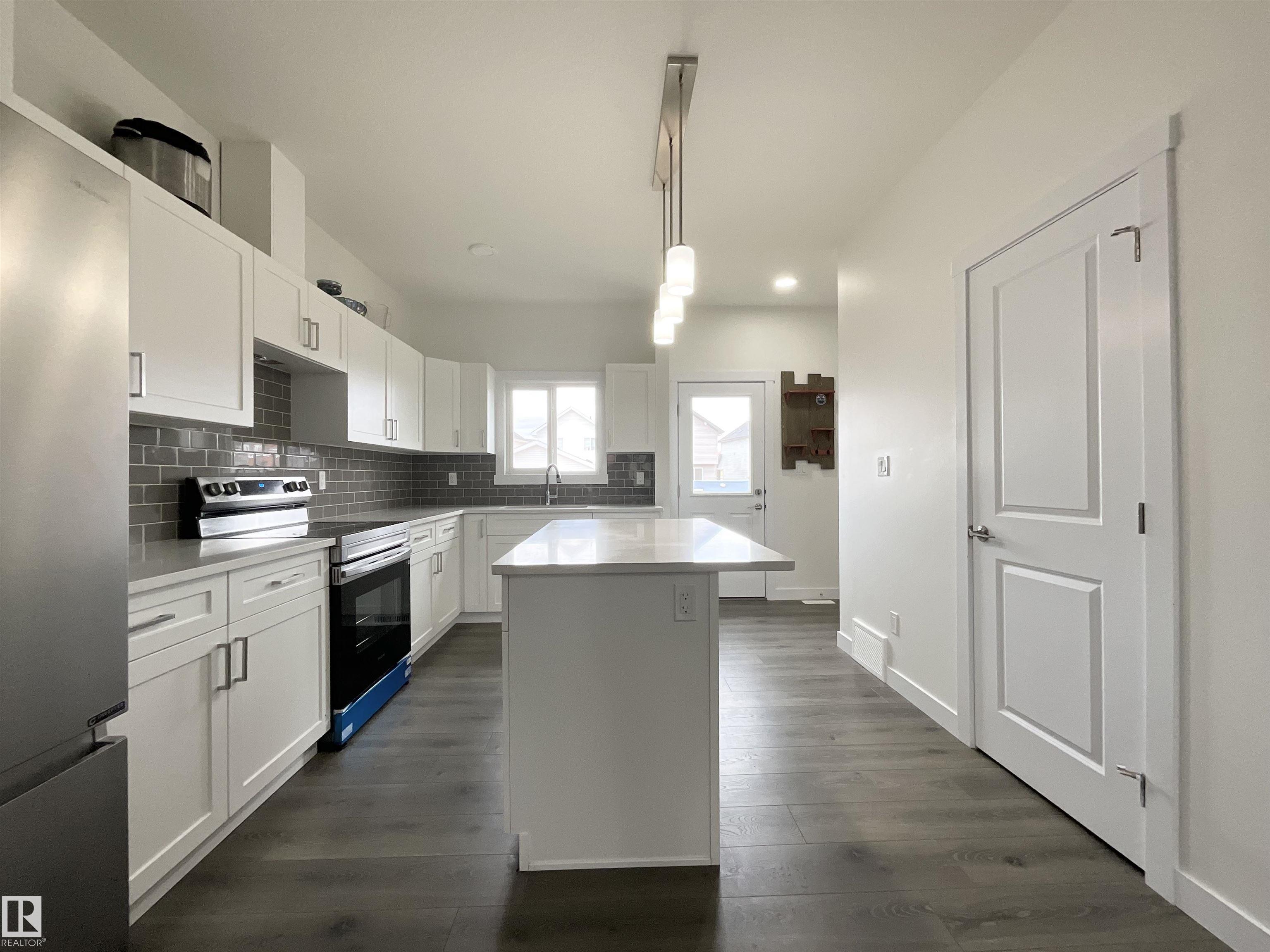 Photo 14 at 87 Fenwyck Boulevard, Fenwyck, Spruce Grove