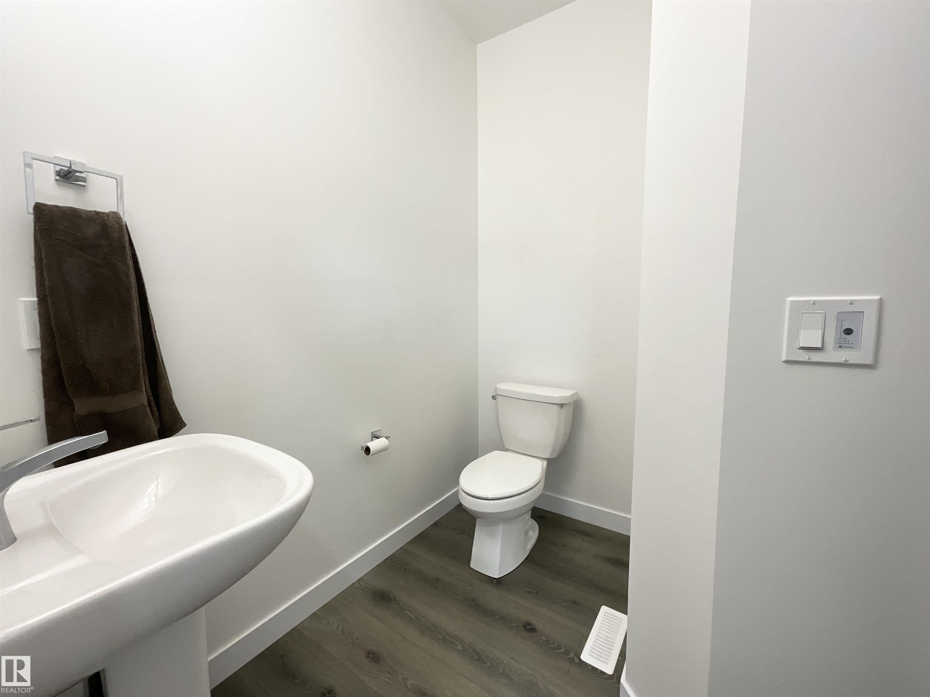 Photo 18 at 87 Fenwyck Boulevard, Fenwyck, Spruce Grove