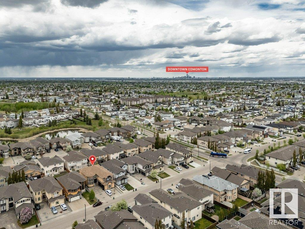 http://cdnparap120.paragonrels.com/ParagonImages/Property/p12/RAE/225349882/65/0/0/7510689ac7b5c093ad7a773968be7337/1/9f8a0355944daa10f9a7d494c07a608c/225349882-0224cac9-b9c7-4251-94a1-716a63abb4a6.JPG