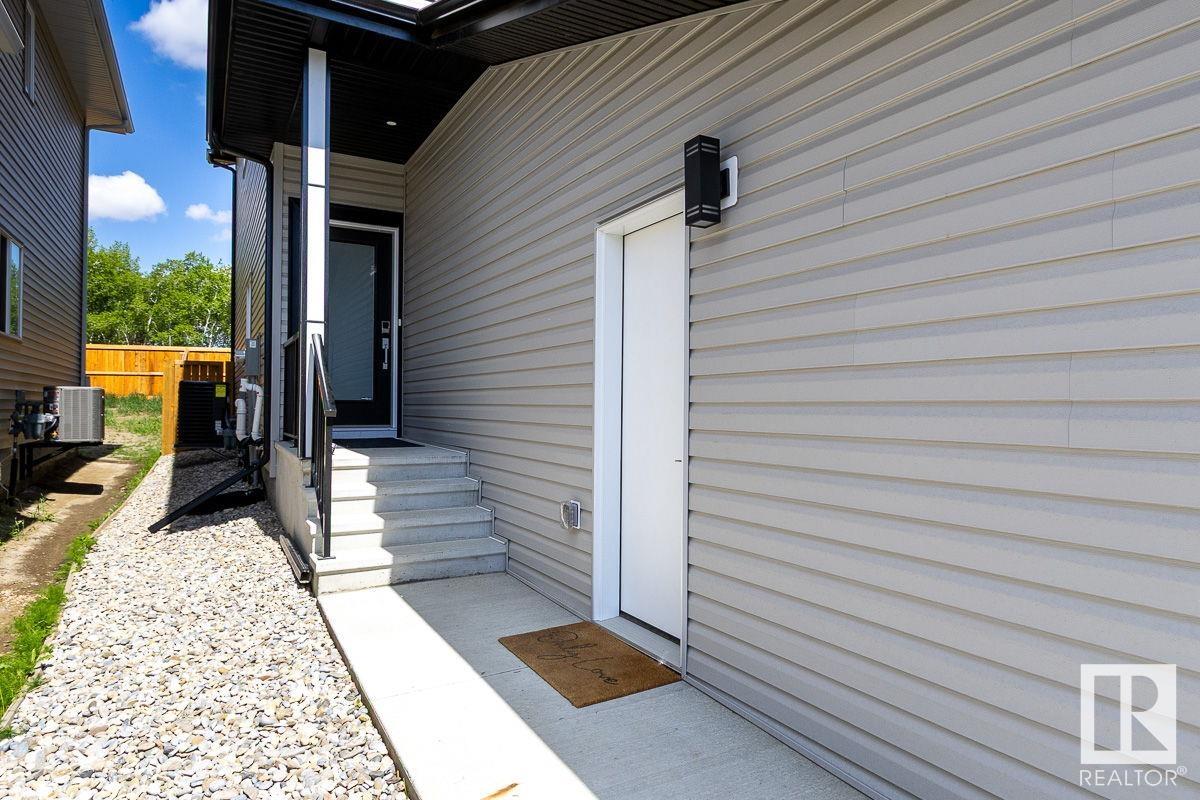 Photo 6 at 90 Royal Street, Riverside, St. Albert