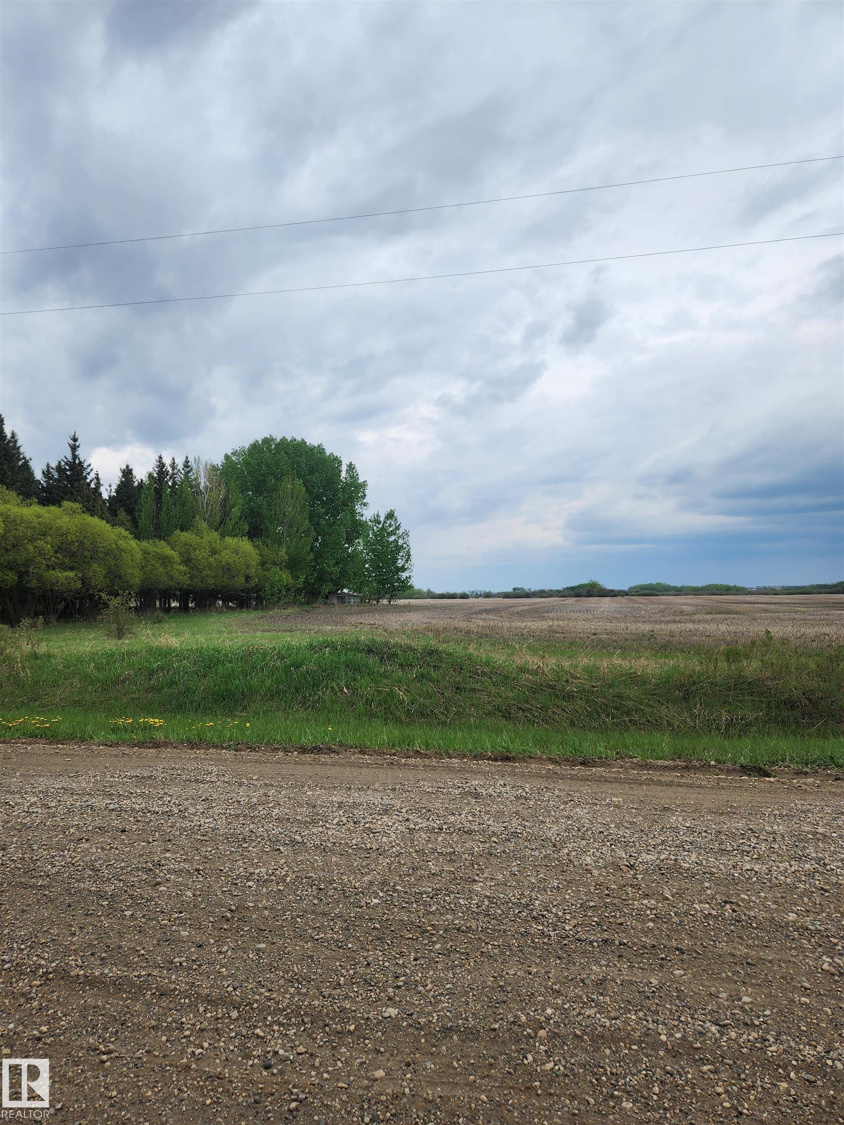 Photo 2 at 54227 Rge Rd 225, None, Rural Sturgeon County