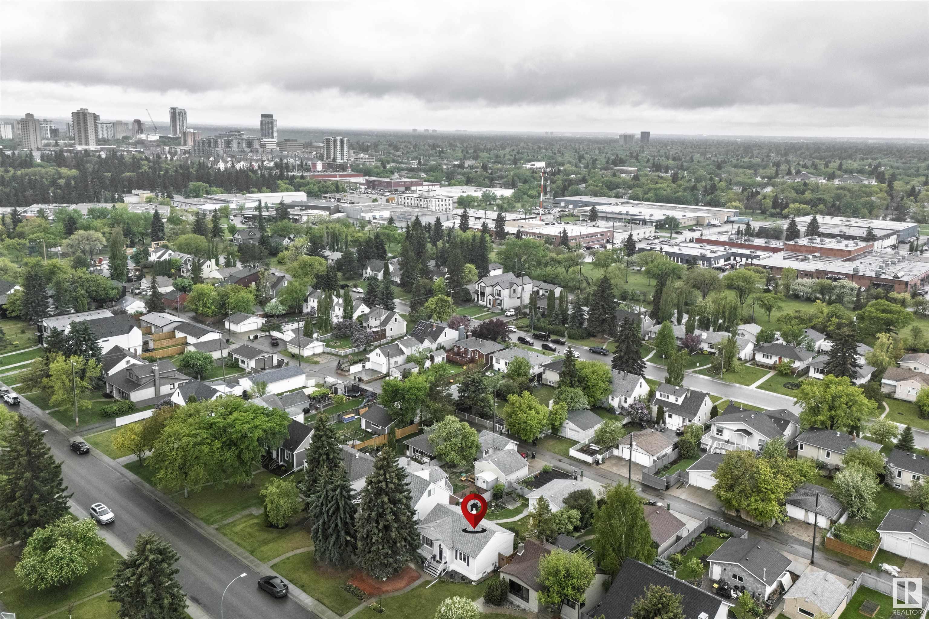 http://cdnparap120.paragonrels.com/ParagonImages/Property/p12/RAE/225350910/64/0/0/88e063ca04886626cf22ae5613b74077/1/ba1f7422d7fc9416acecffbebe480ee0/225350910-e26e6baf-04f0-4d62-bc13-af45ded11353.JPG