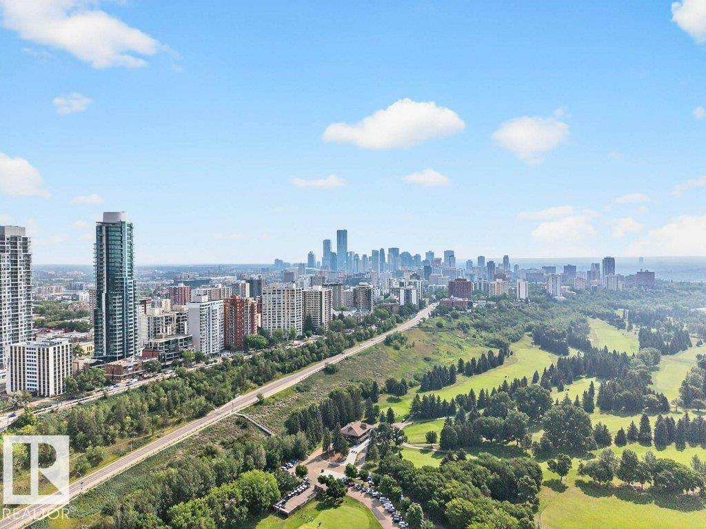 http://cdnparap120.paragonrels.com/ParagonImages/Property/p12/RAE/225351421/20/0/0/73c7665741687cf3c003ec574e26c53b/1/13a0a49705d3290bd23e12de874ccad2/225351421-4ab5f662-3ac1-4d57-8fb7-435f8824f516.JPG