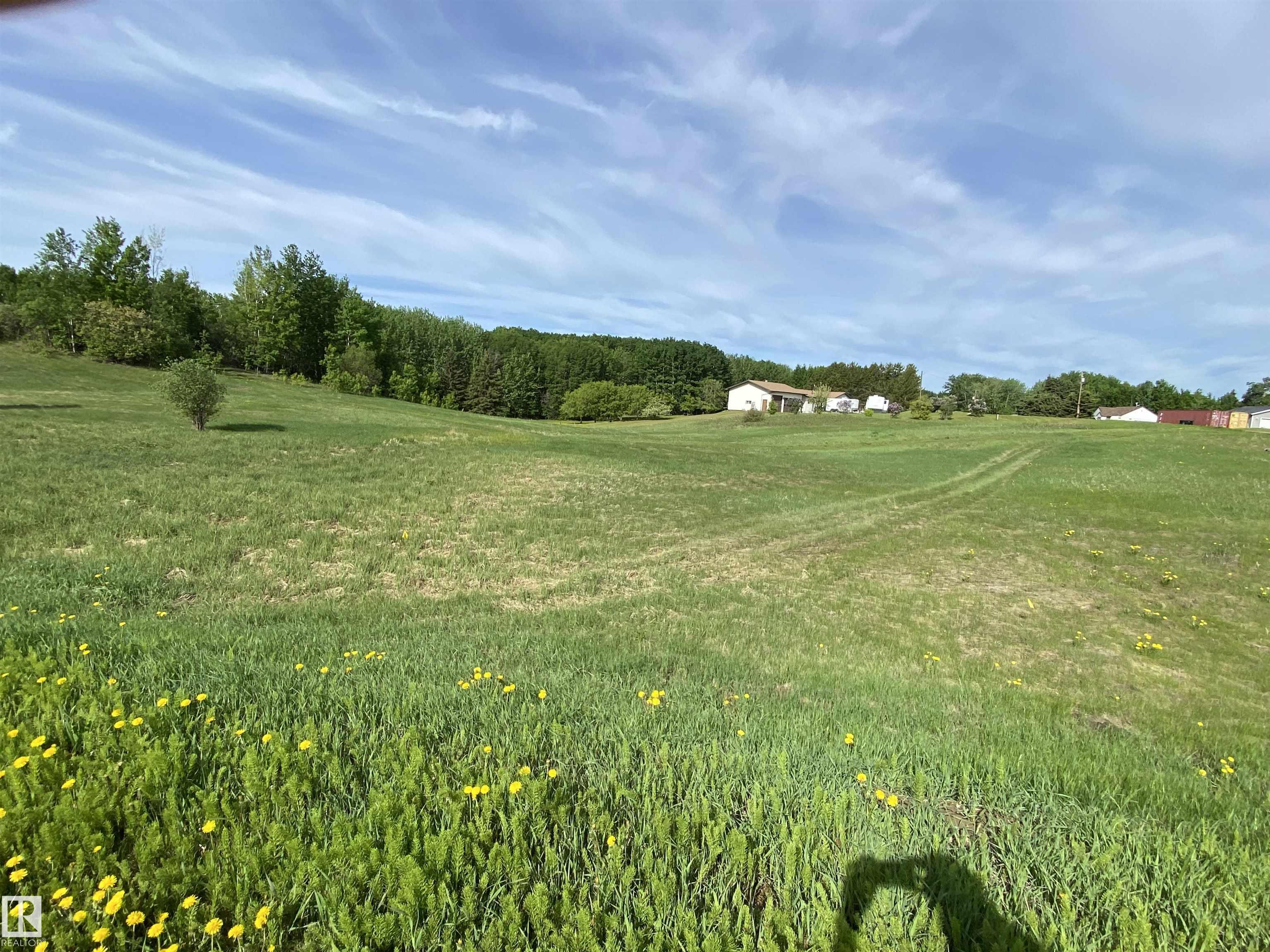 Photo 12 at 10 - 52229 Rge Road 25, Genesee Park, Rural Parkland County