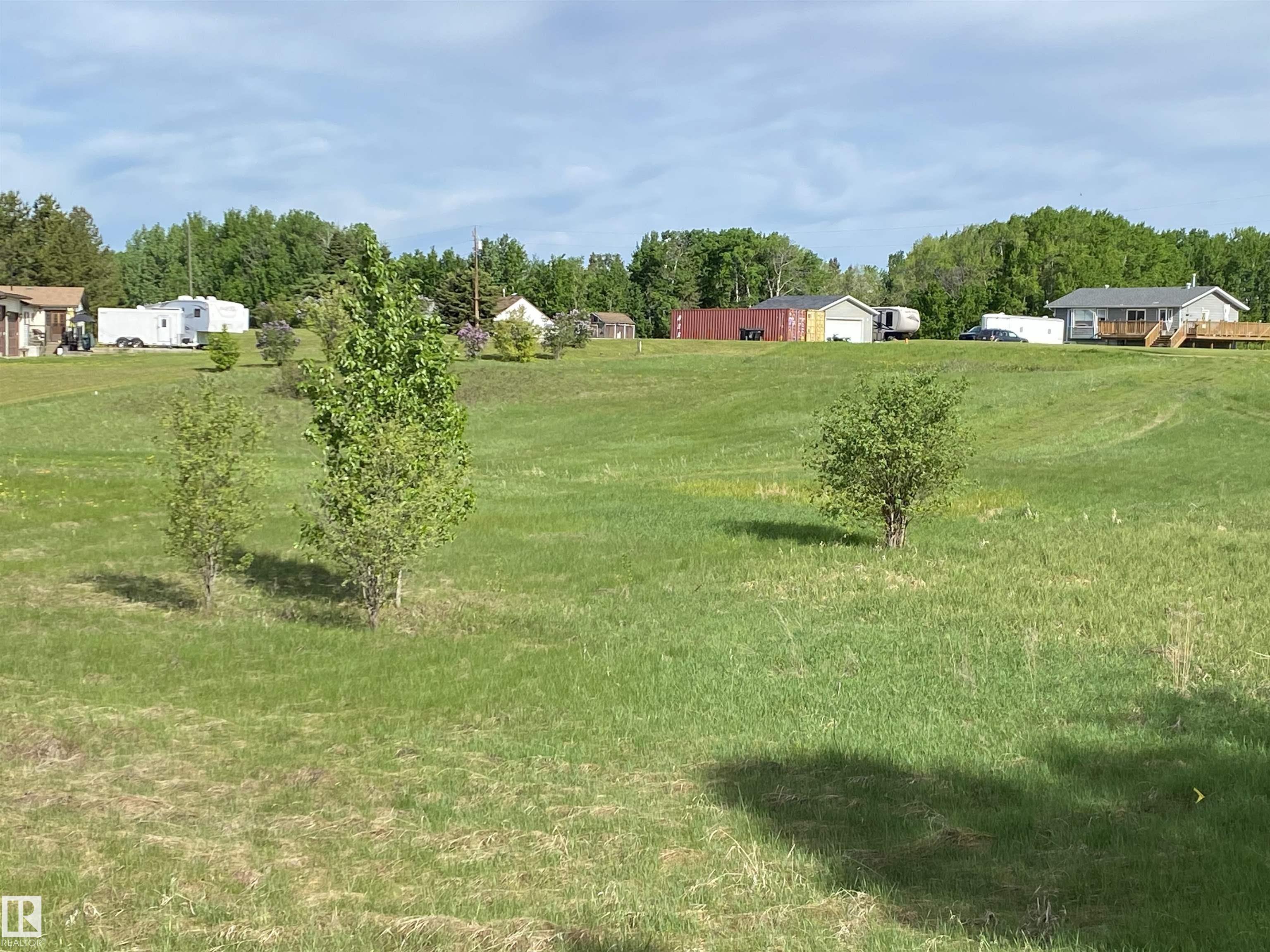 Photo 14 at 10 - 52229 Rge Road 25, Genesee Park, Rural Parkland County