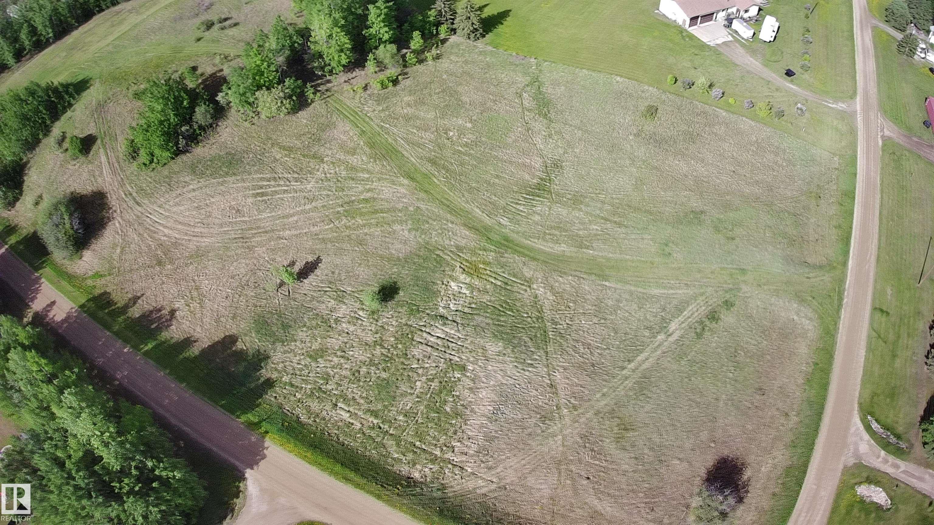 Photo 6 at 10 - 52229 Rge Road 25, Genesee Park, Rural Parkland County
