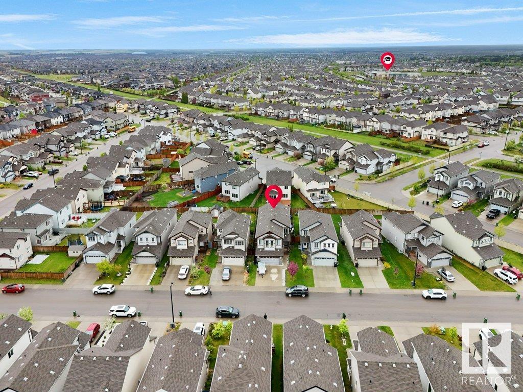 http://cdnparap120.paragonrels.com/ParagonImages/Property/p12/RAE/225351774/1/0/0/f4faae8f8225e0b97fec83386997beb6/1/e9c5e66016efa71b3de1fbc5494b14c3/225351774-a4d8cde6-3bae-4bc4-b5ce-bb3e5d64db51.JPG