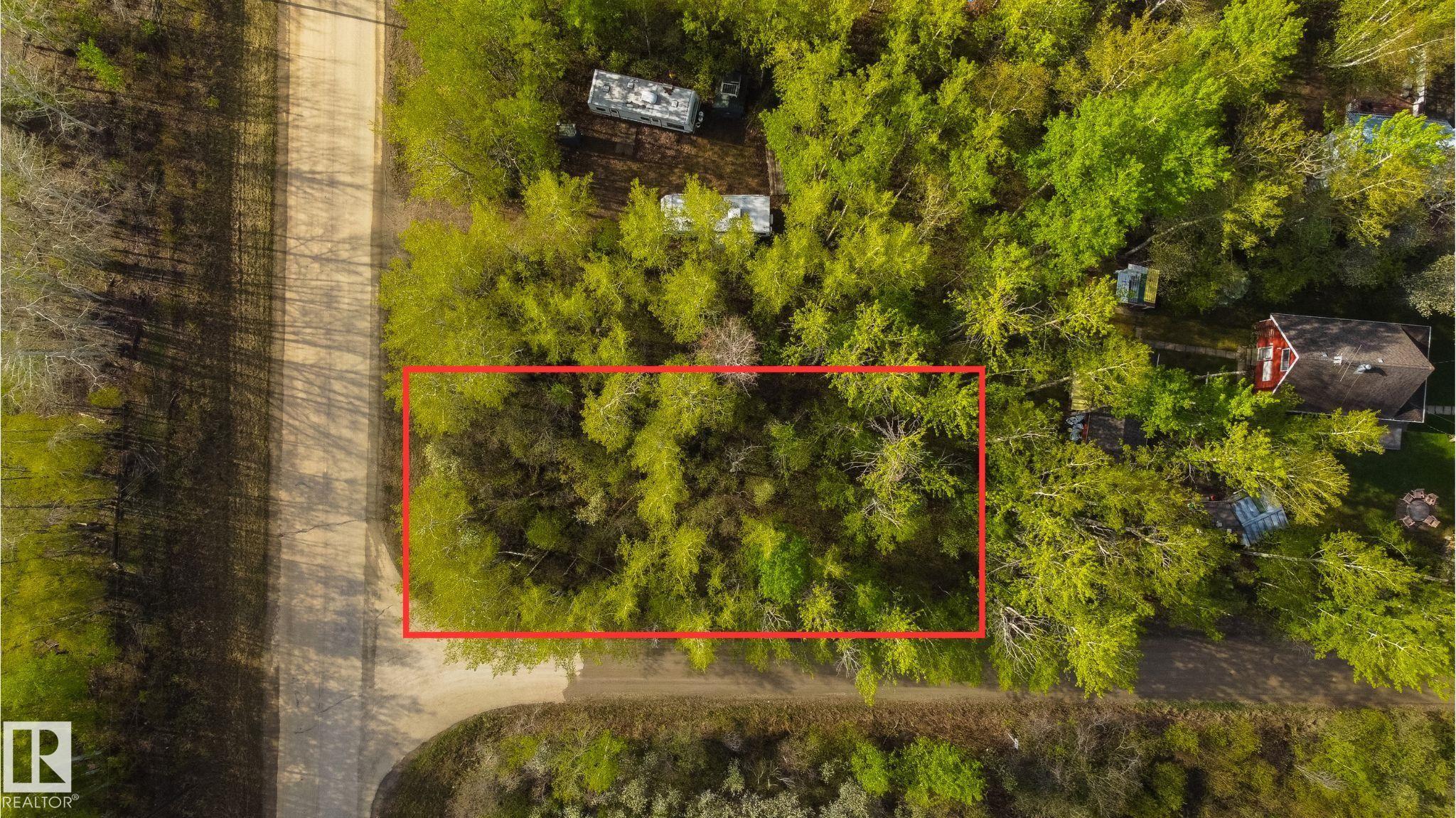 Photo 3 at 309 - 53102 Rge Road 40, Moonlight Bay, Rural Parkland County