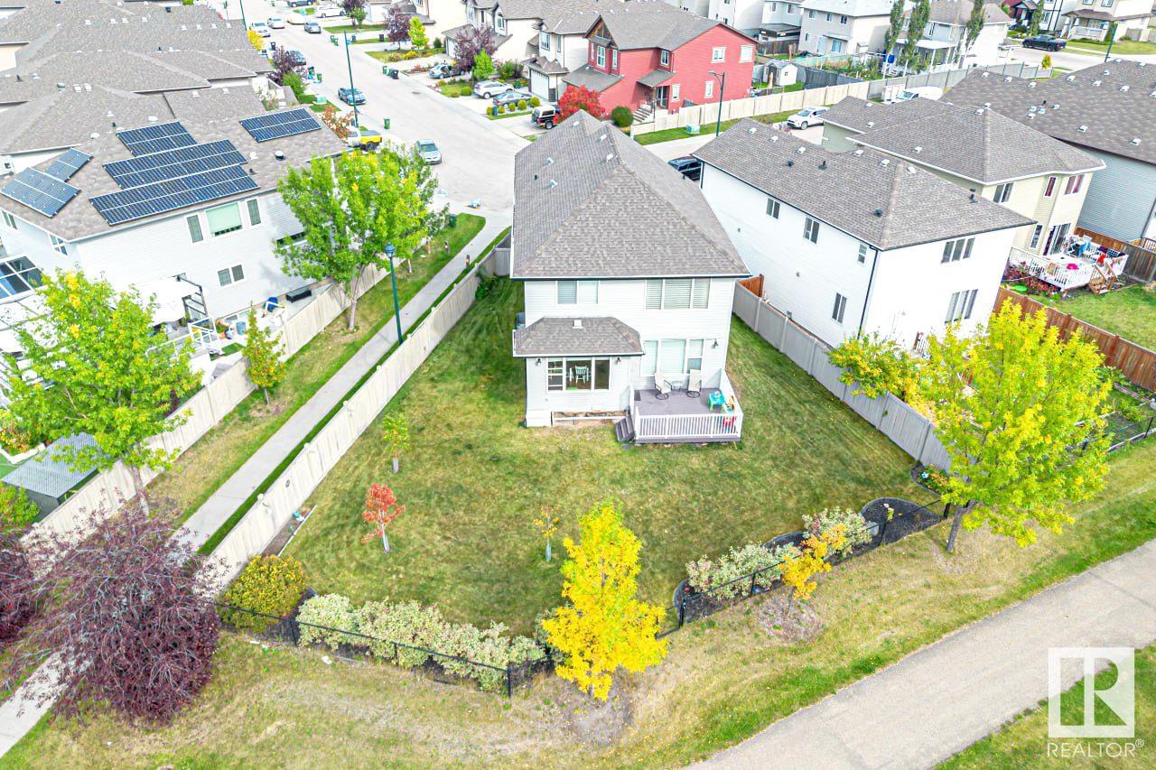 http://cdnparap120.paragonrels.com/ParagonImages/Property/p12/RAE/225351926/28/0/0/270caf9fae04ecfdd6f75ed9465cac5b/1/9695eed284c36ca248b1c306673e54ab/225351926-b83224f9-7537-4292-9b8d-520ed5262c9c.JPG