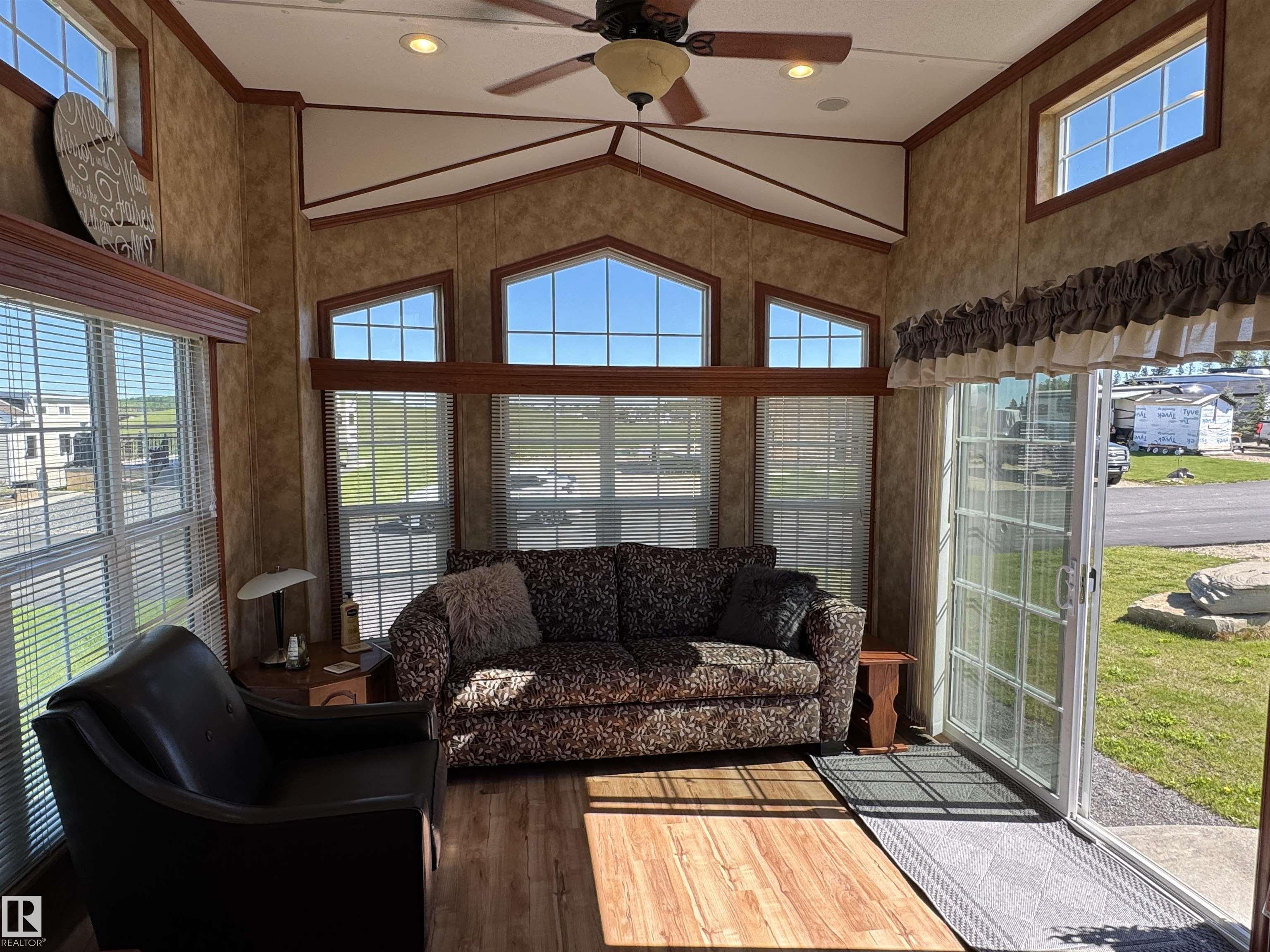 Photo 4 at 550, 53126 Rr 70, Trestle Creek Golf Resort, Rural Parkland County