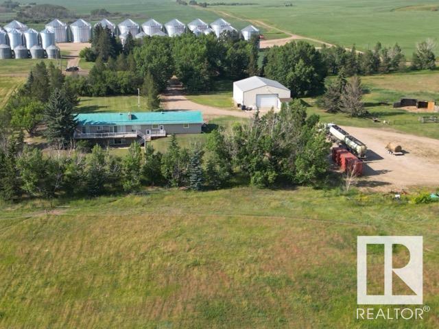 http://cdnparap120.paragonrels.com/ParagonImages/Property/p12/RAE/225352510/28/0/0/6dc17915fed321dd5a20bf9c8462a56b/1/e4b48cad3756539a06e0d401b43aee0a/225352510-eb5e6292-eeb7-423d-829a-e4898f080d3d.JPG