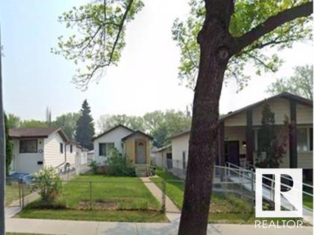 http://cdnparap120.paragonrels.com/ParagonImages/Property/p12/RAE/225352772/1/0/0/e4bc49dc87476a610fc7b1208a03665b/1/1e3f61f0e0df813ce8b85be619da36dc/225352772-1af5270b-1518-4c2a-8ae2-5365f401a65b.JPG