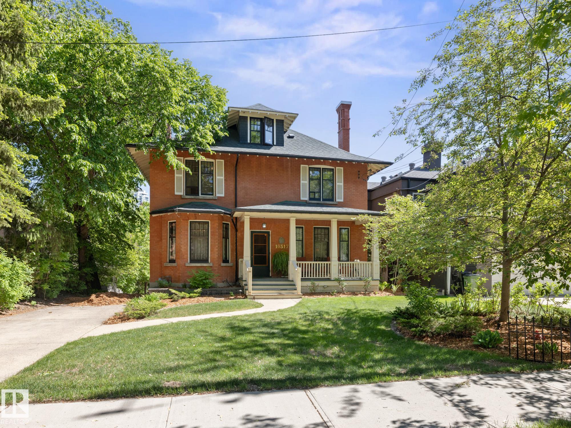 Photo 6 at 10317 Villa Avenue NW, Westmount, Edmonton