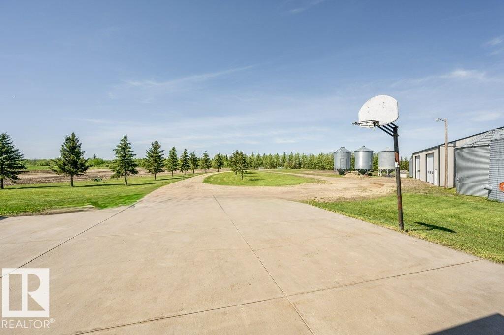Photo 6 at 51111 Rr 233, None, Rural Strathcona County