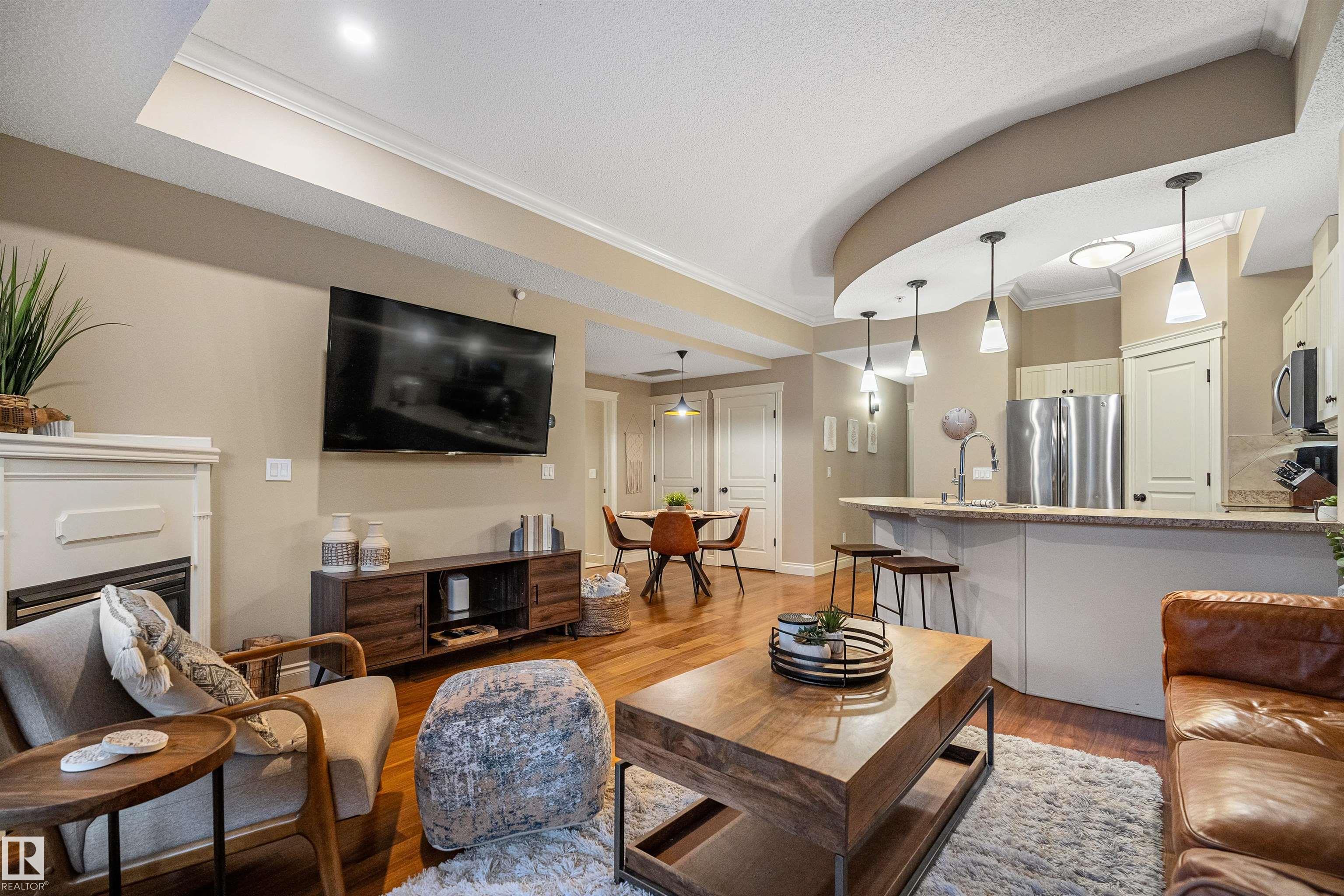 103 - 10232 115 Street NW, Wîhkwêntôwin, Edmonton 