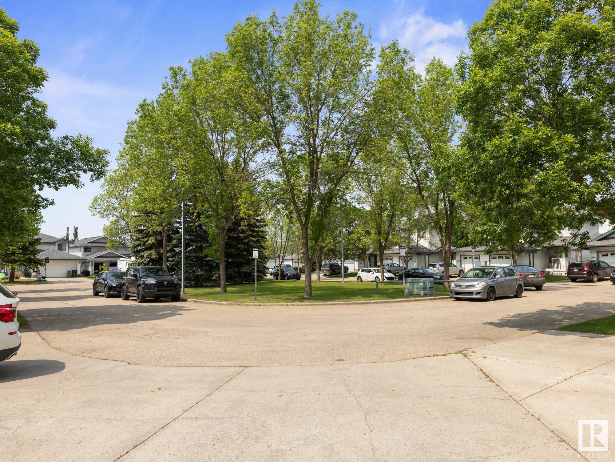 http://cdnparap120.paragonrels.com/ParagonImages/Property/p12/RAE/225353372/2/0/0/68ceae5d6937df558abea4151a7bdee1/1/1759741caf6a7465ba59358ce9026936/225353372-79070c9a-8086-47db-a9d5-fcf42c901686.JPG