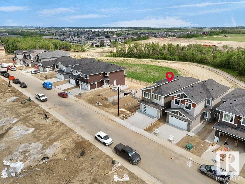 http://cdnparap120.paragonrels.com/ParagonImages/Property/p12/RAE/225353413/3/0/0/36562d134c5eabaaf9b1ff3f02f95e9f/1/27006b49ecd836faa600714d55dc960e/225353413-33c75646-09aa-45c1-b33f-3eca0bc549cd.JPG
