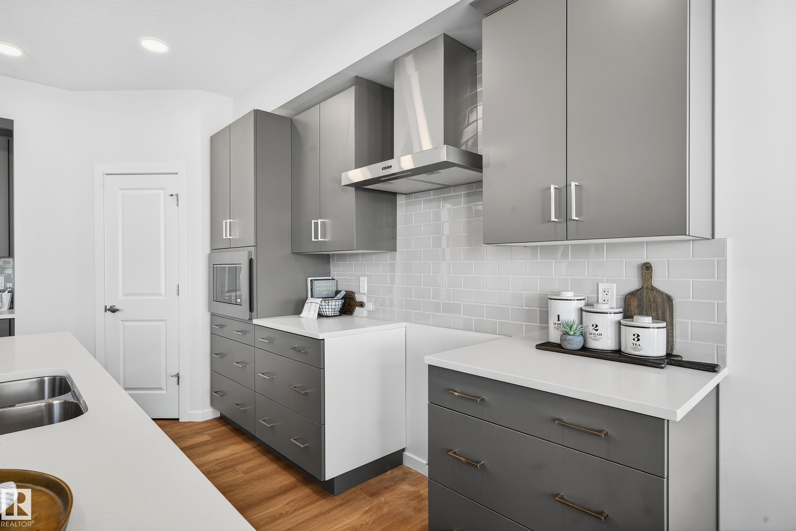 Picture for 2235 194 ST NW