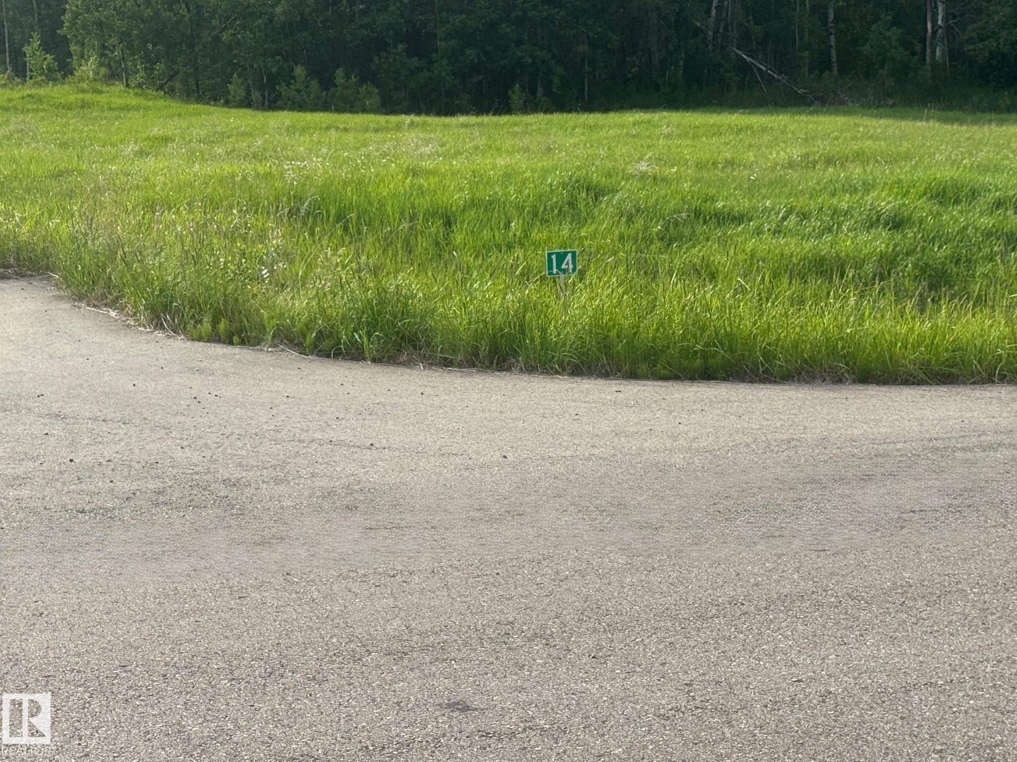 Photo 2 at 14 - 53214 Rge Road 13, Leeward Estates, Rural Parkland County