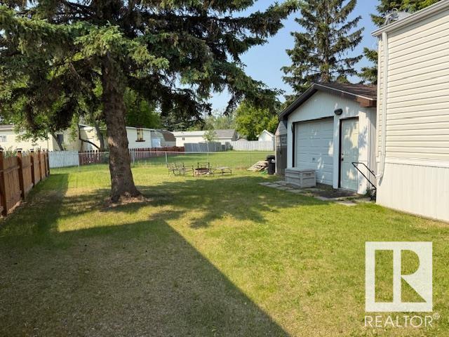 http://cdnparap120.paragonrels.com/ParagonImages/Property/p12/RAE/225354092/21/0/0/cb532dbe0404c0c99b82817ea96b5526/1/2fef622f6d18fb955f6c803197752b9b/225354092-1f74e3b4-c9cd-46d2-a617-99657e02a111.JPG