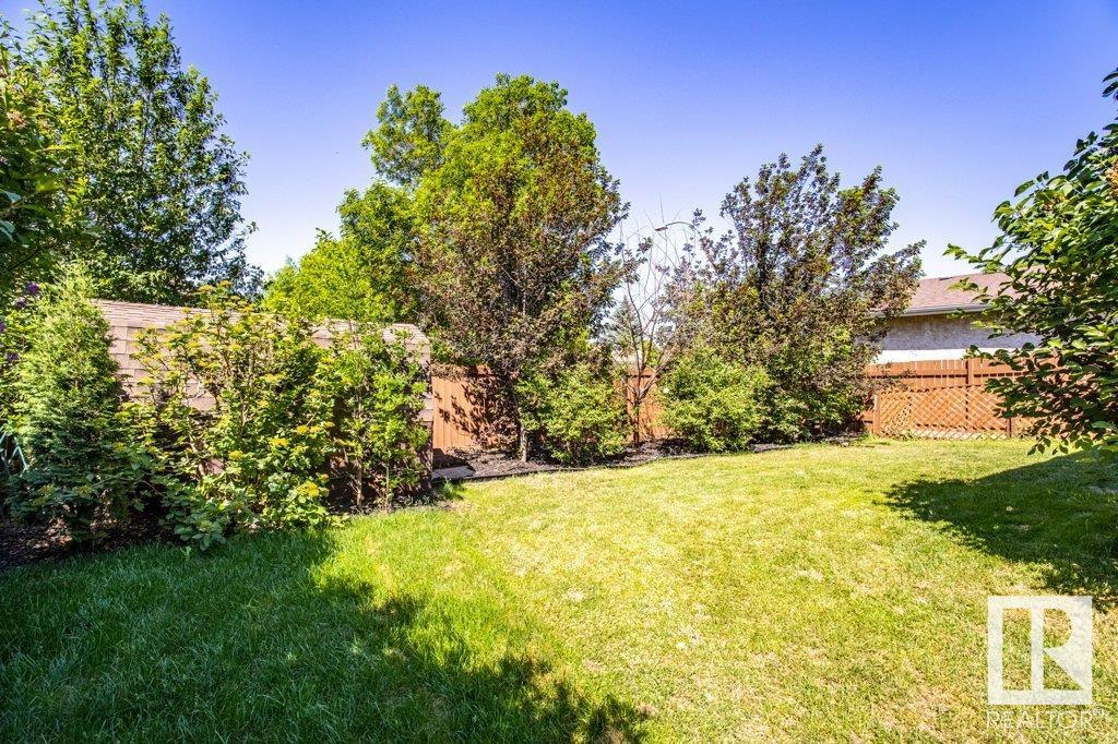 http://cdnparap120.paragonrels.com/ParagonImages/Property/p12/RAE/225354237/64/0/0/186f7b1564515b14e97da81f82f26c94/1/73bb50ba6d7978b8f195c65b291a2eb2/225354237-889c1918-fa79-43e7-b071-d7979d3fe228.JPG