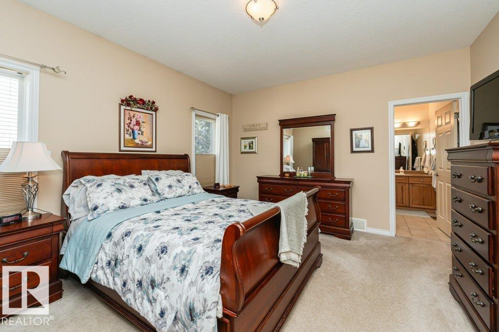 Photo 17 at 6 Woods Court, Windrose, Leduc