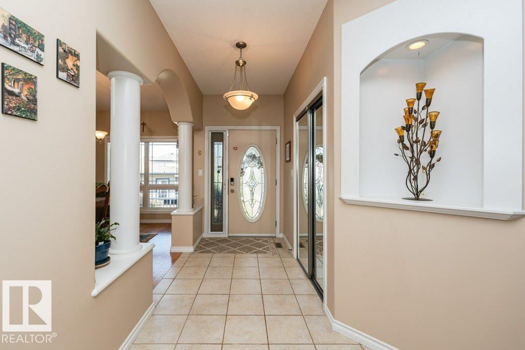 Photo 4 at 6 Woods Court, Windrose, Leduc