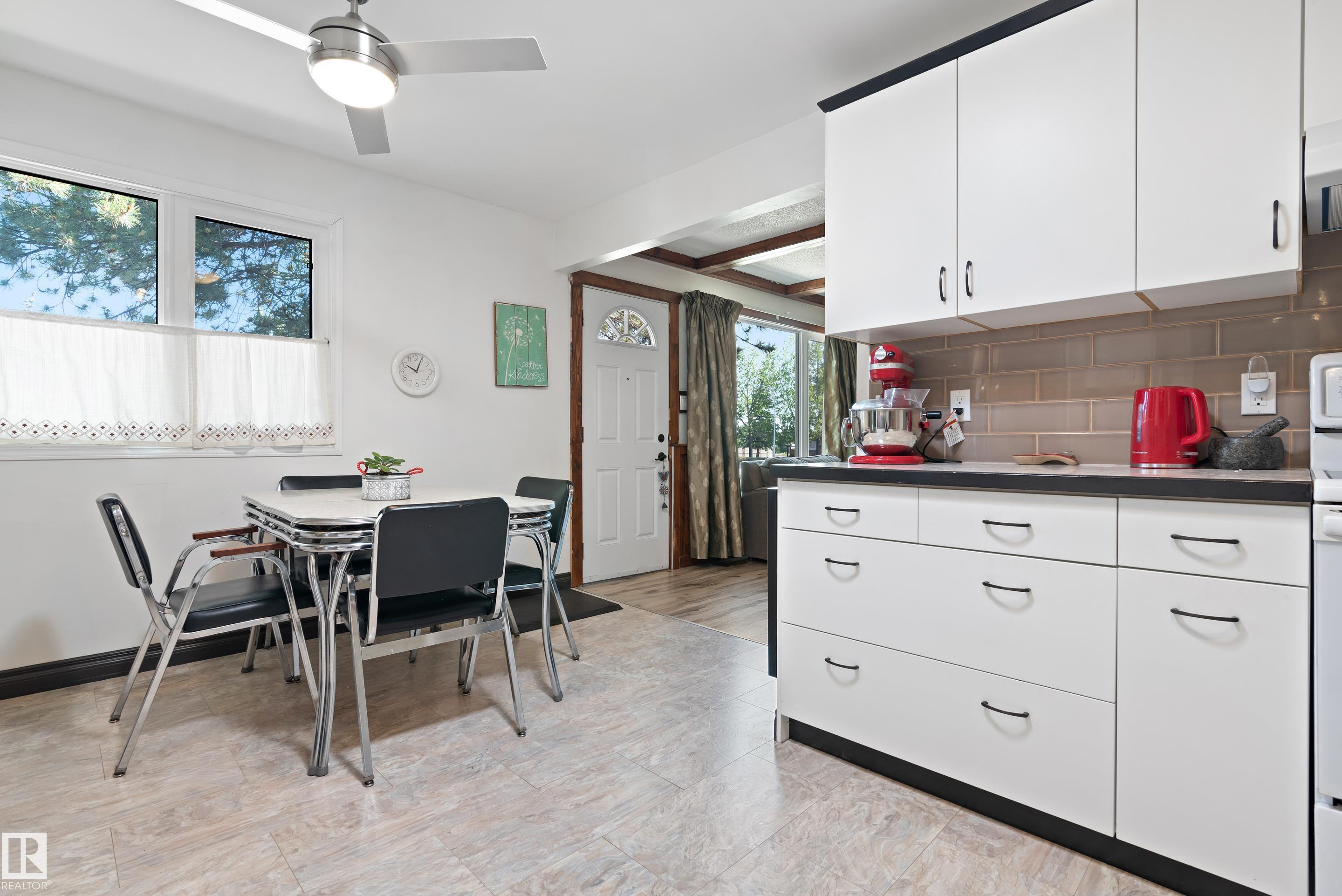 Photo 12 at 4318 44 Avenue, Meridian Heights, Stony Plain