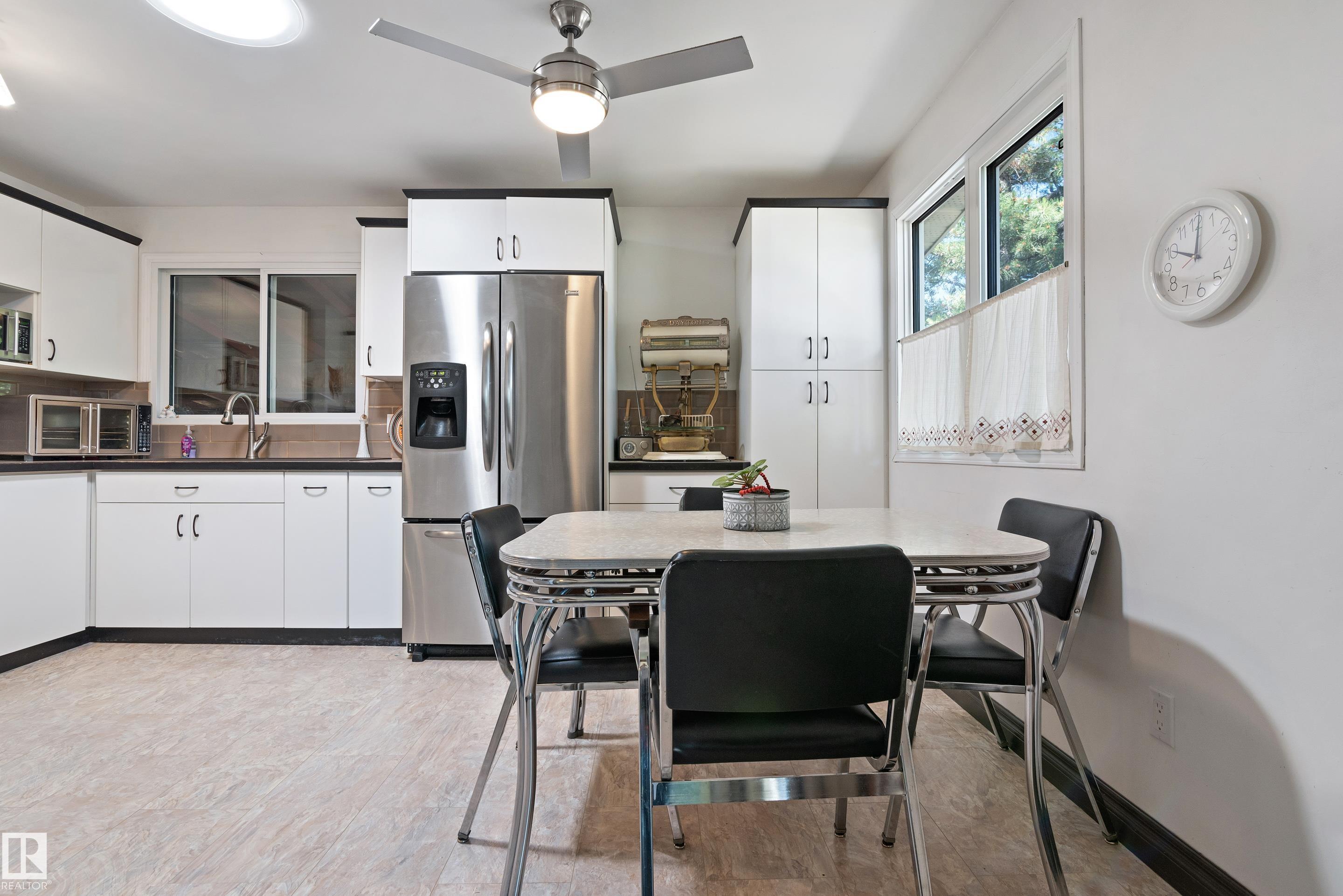Photo 7 at 4318 44 Avenue, Meridian Heights, Stony Plain