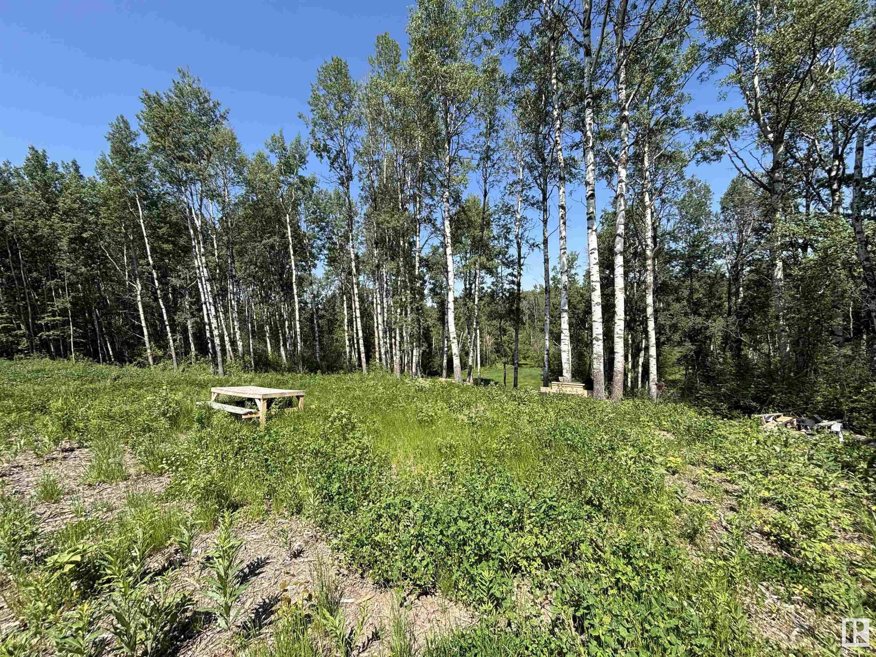Photo 2 at 2 - 52318 Rge Road 25, Star Lake Estates, Rural Parkland County