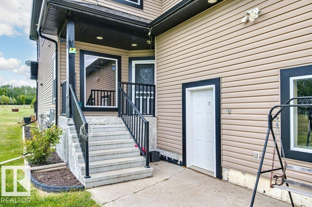 Photo 7 at 110, 51022 Range Road 221, Pebble Court Estates, Rural Strathcona County